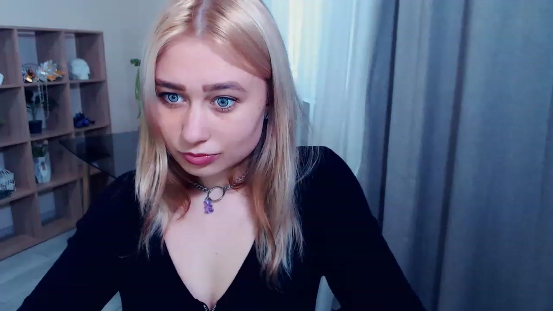 Gallery image thumbnail from Kukla_kolduna's myfreecams stream on, 03/11/2023, 15:00 image 10 of 20