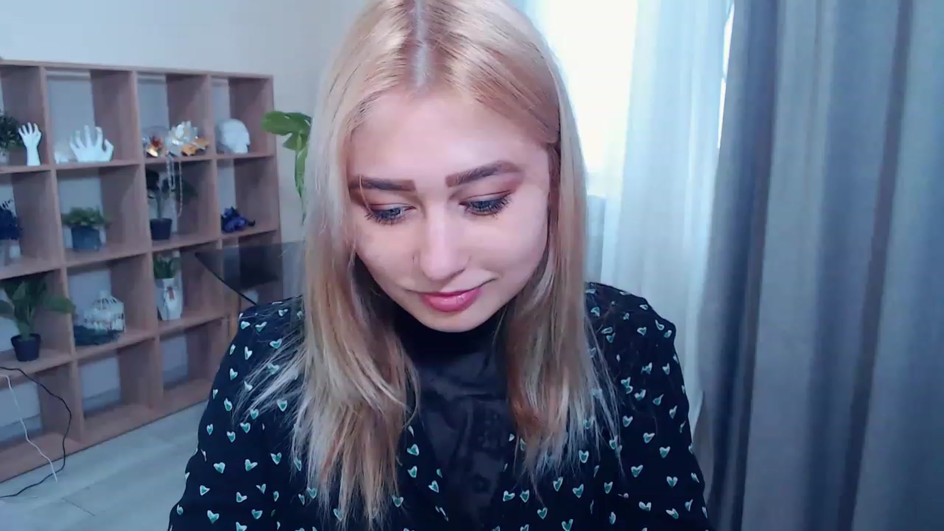 Gallery image thumbnail from Kukla_kolduna's myfreecams stream on, 03/12/2023, 14:29 image 8 of 20