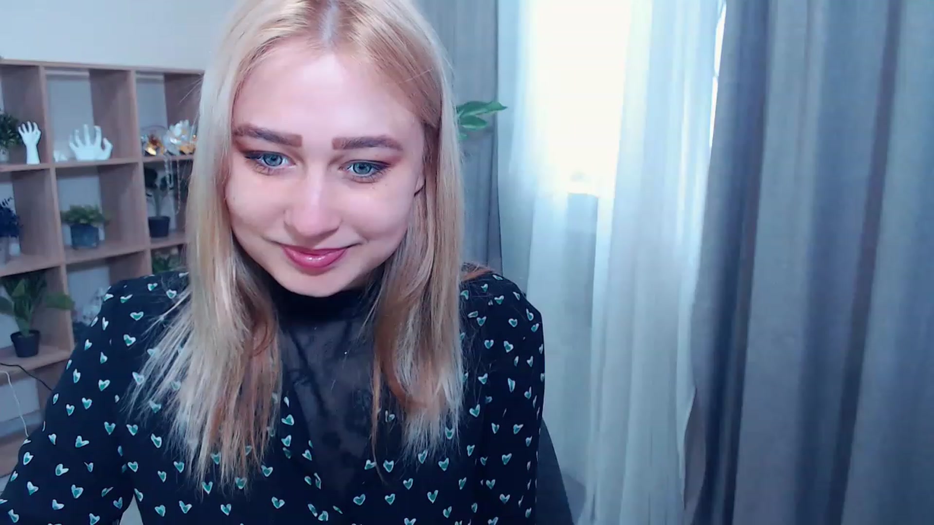 Gallery image thumbnail from Kukla_kolduna's myfreecams stream on, 03/12/2023, 14:29 image 9 of 20