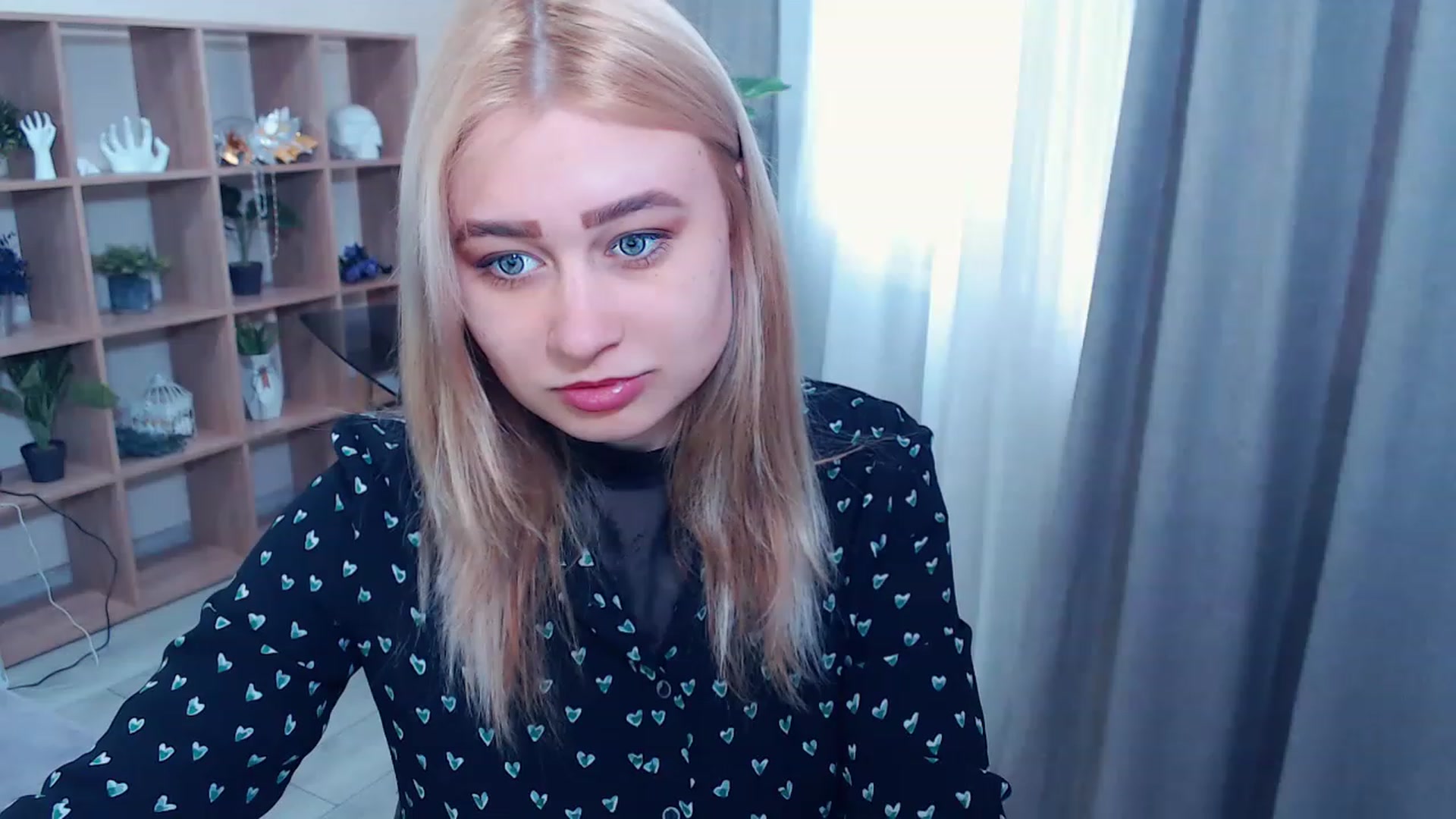 Gallery image thumbnail from Kukla_kolduna's myfreecams stream on, 03/12/2023, 14:29 image 3 of 20