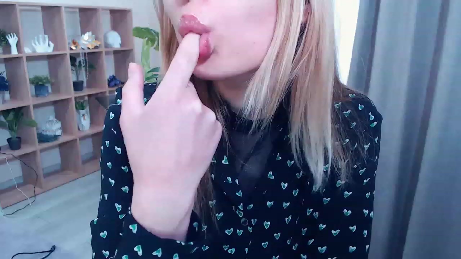 Gallery image thumbnail from Kukla_kolduna's myfreecams stream on, 03/12/2023, 14:29 image 2 of 20
