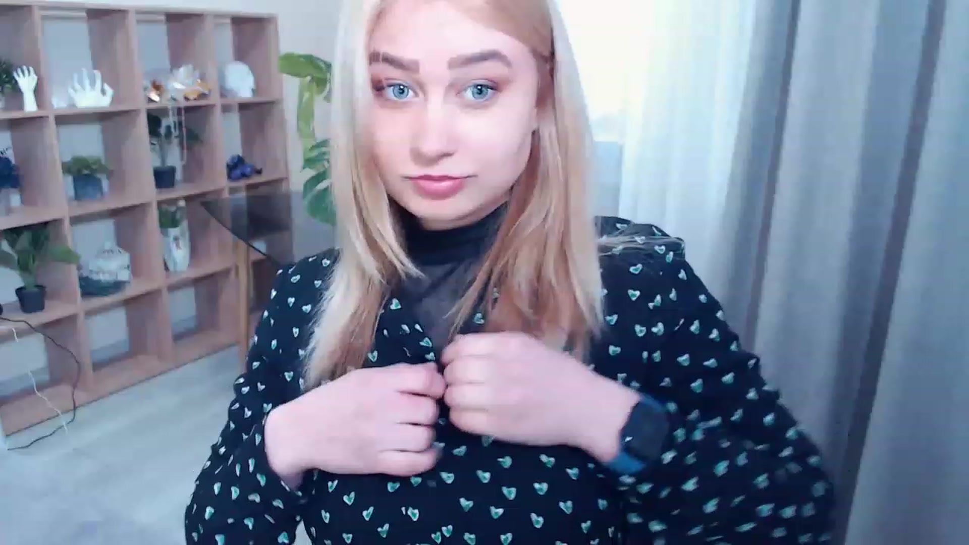 Gallery image thumbnail from Kukla_kolduna's myfreecams stream on, 03/12/2023, 14:29 image 6 of 20