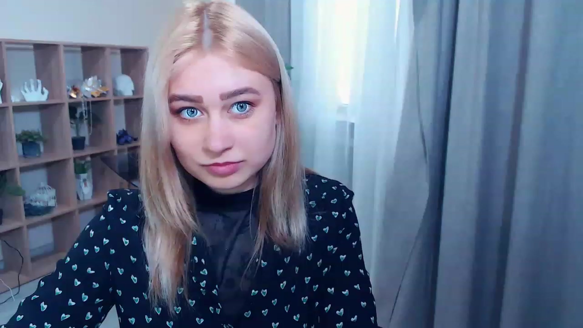 Gallery image thumbnail from Kukla_kolduna's myfreecams stream on, 03/12/2023, 15:00 image 17 of 20