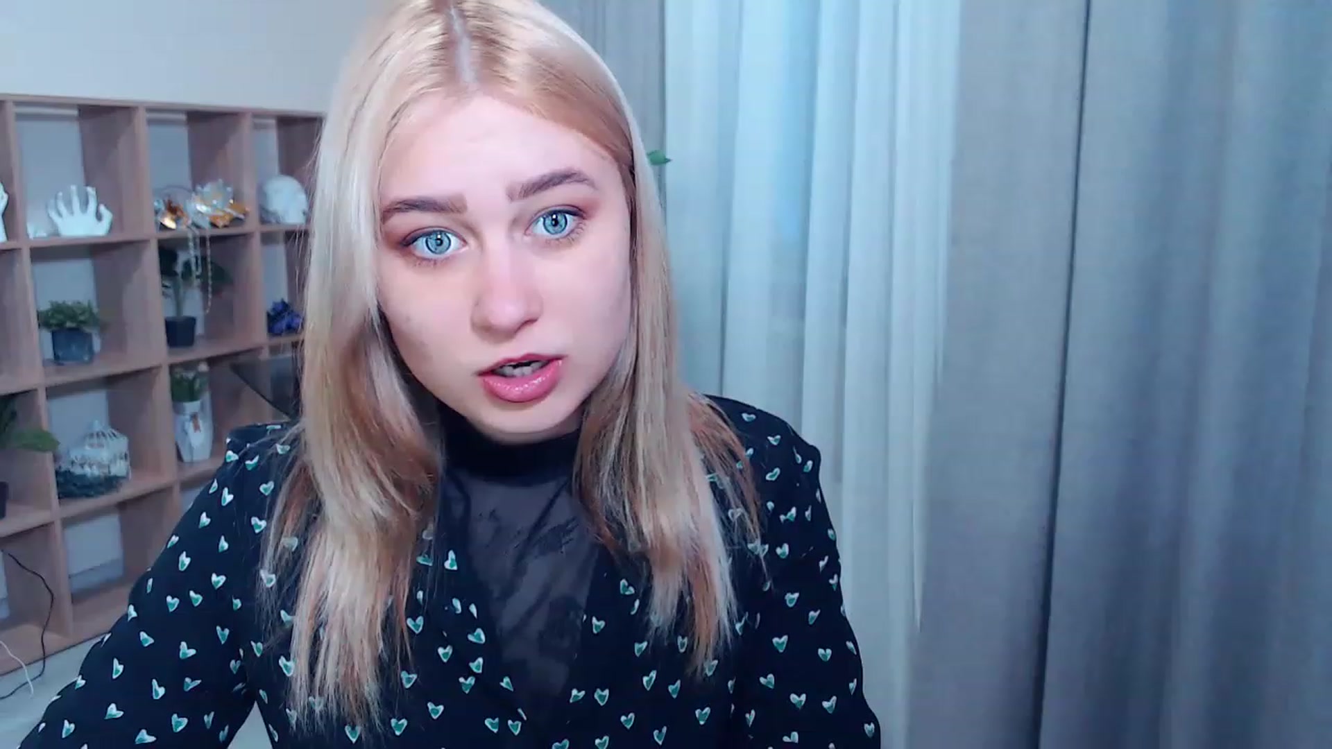 Gallery image thumbnail from Kukla_kolduna's myfreecams stream on, 03/12/2023, 16:30 image 1 of 20