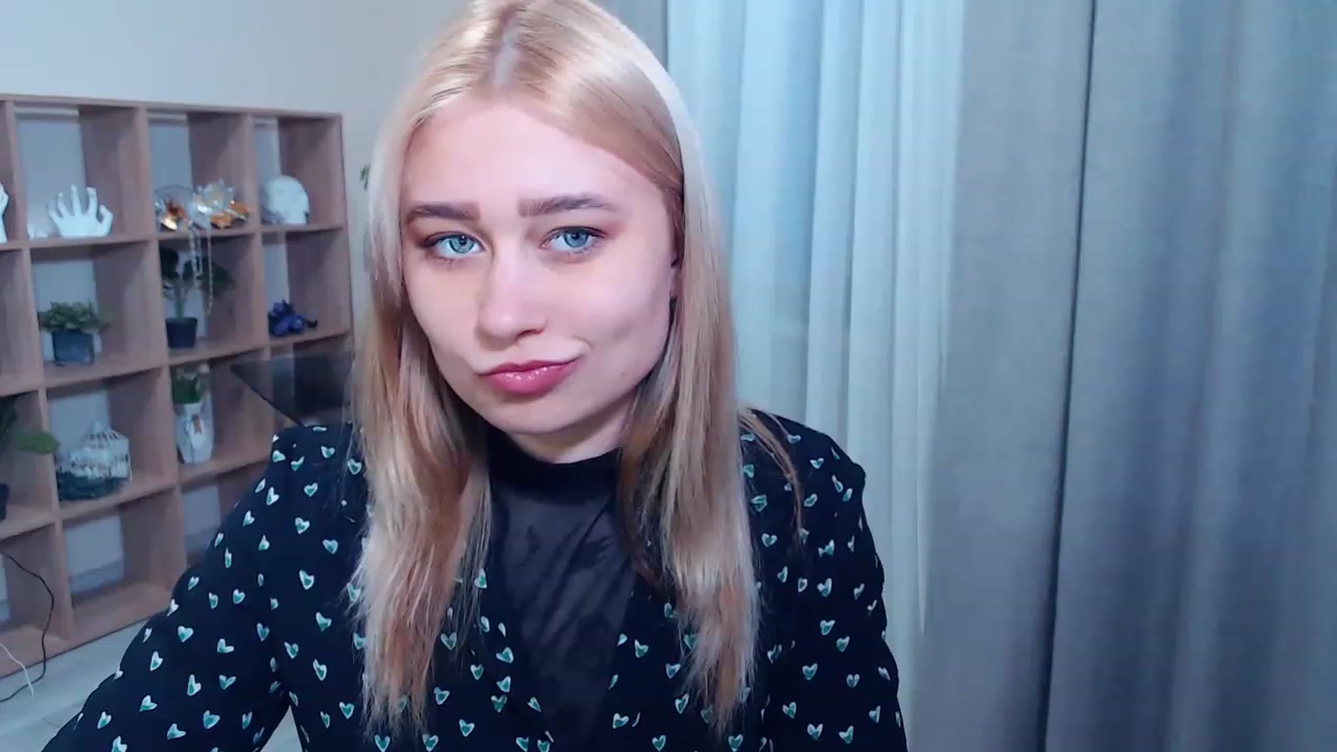 Gallery image thumbnail from Kukla_kolduna's myfreecams stream on, 03/12/2023, 16:30 image 5 of 20
