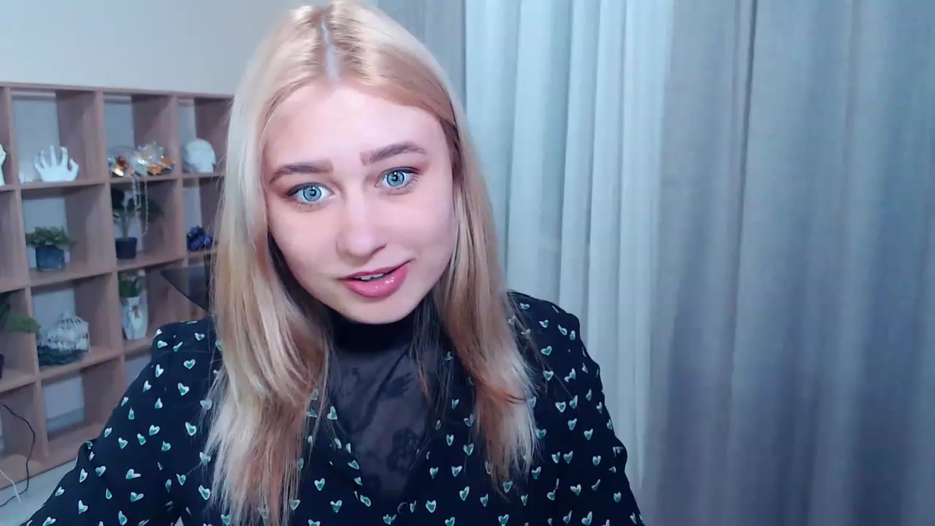 Gallery image thumbnail from Kukla_kolduna's myfreecams stream on, 03/12/2023, 17:27 image 1 of 20