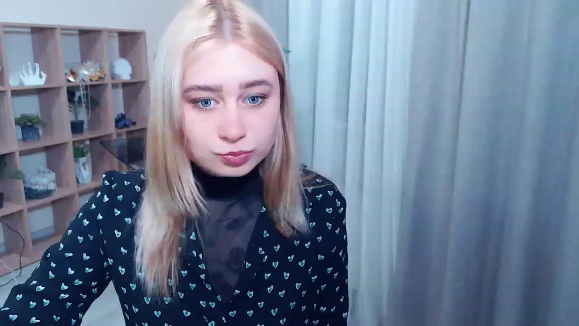 Gallery image thumbnail from Kukla_kolduna's myfreecams stream on, 03/12/2023, 17:27 image 9 of 20
