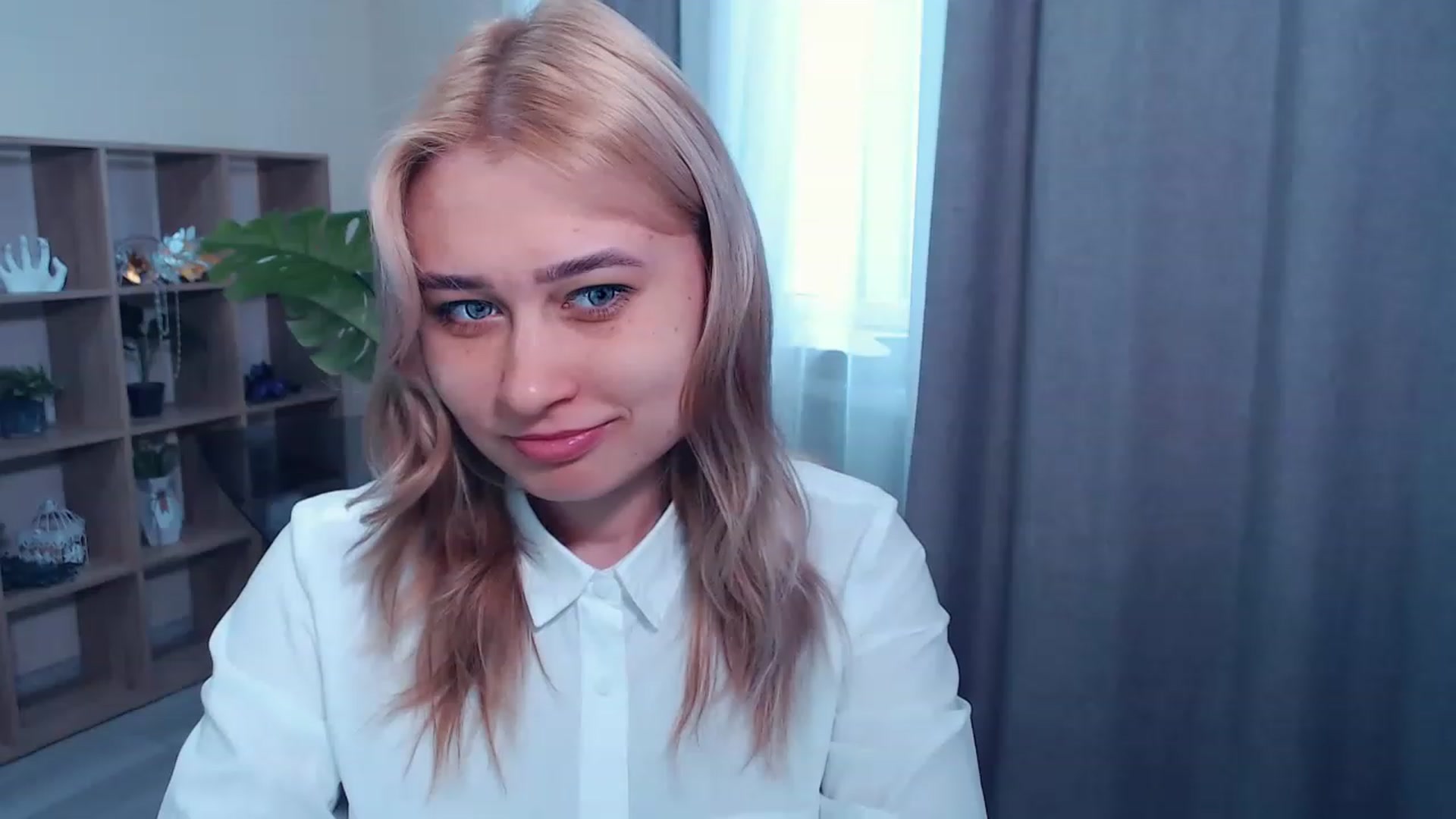 Gallery image thumbnail from Kukla_kolduna's myfreecams stream on, 03/16/2023, 10:40 image 1 of 20