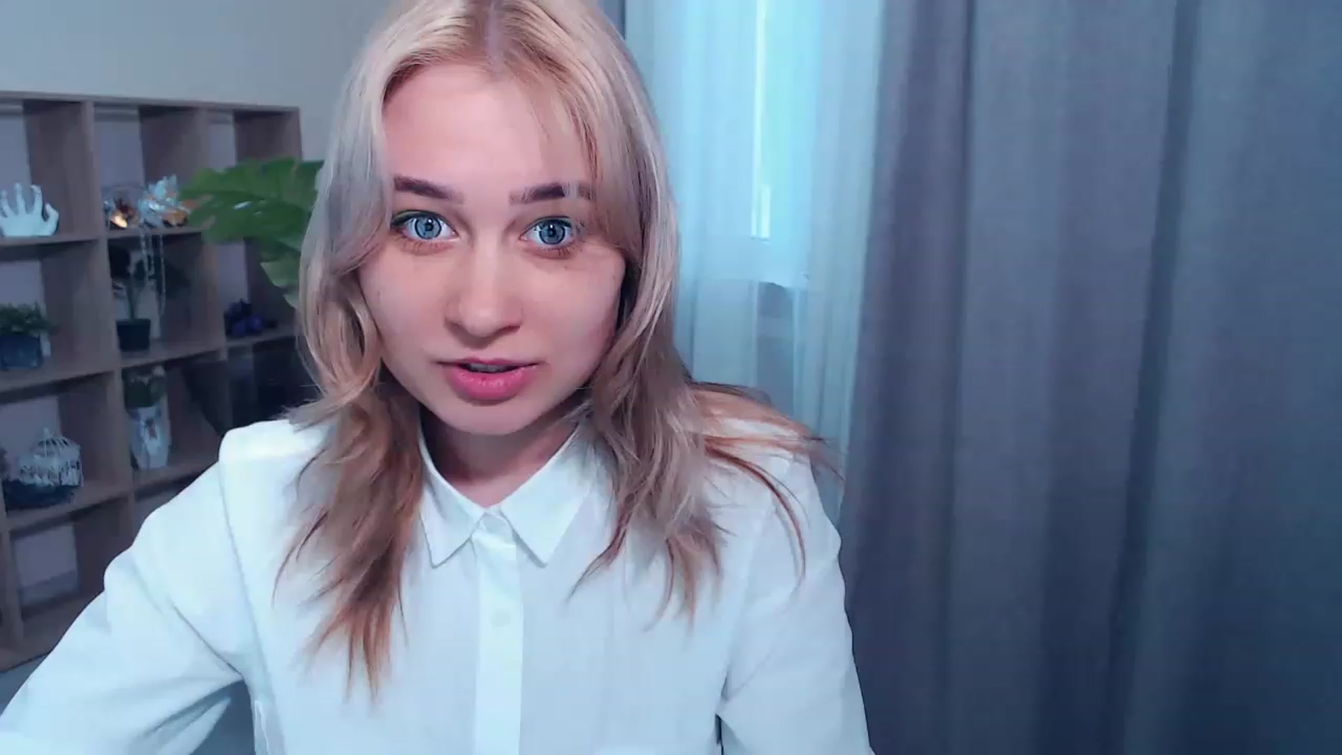 Gallery image thumbnail from Kukla_kolduna's myfreecams stream on, 03/16/2023, 12:12 image 8 of 20