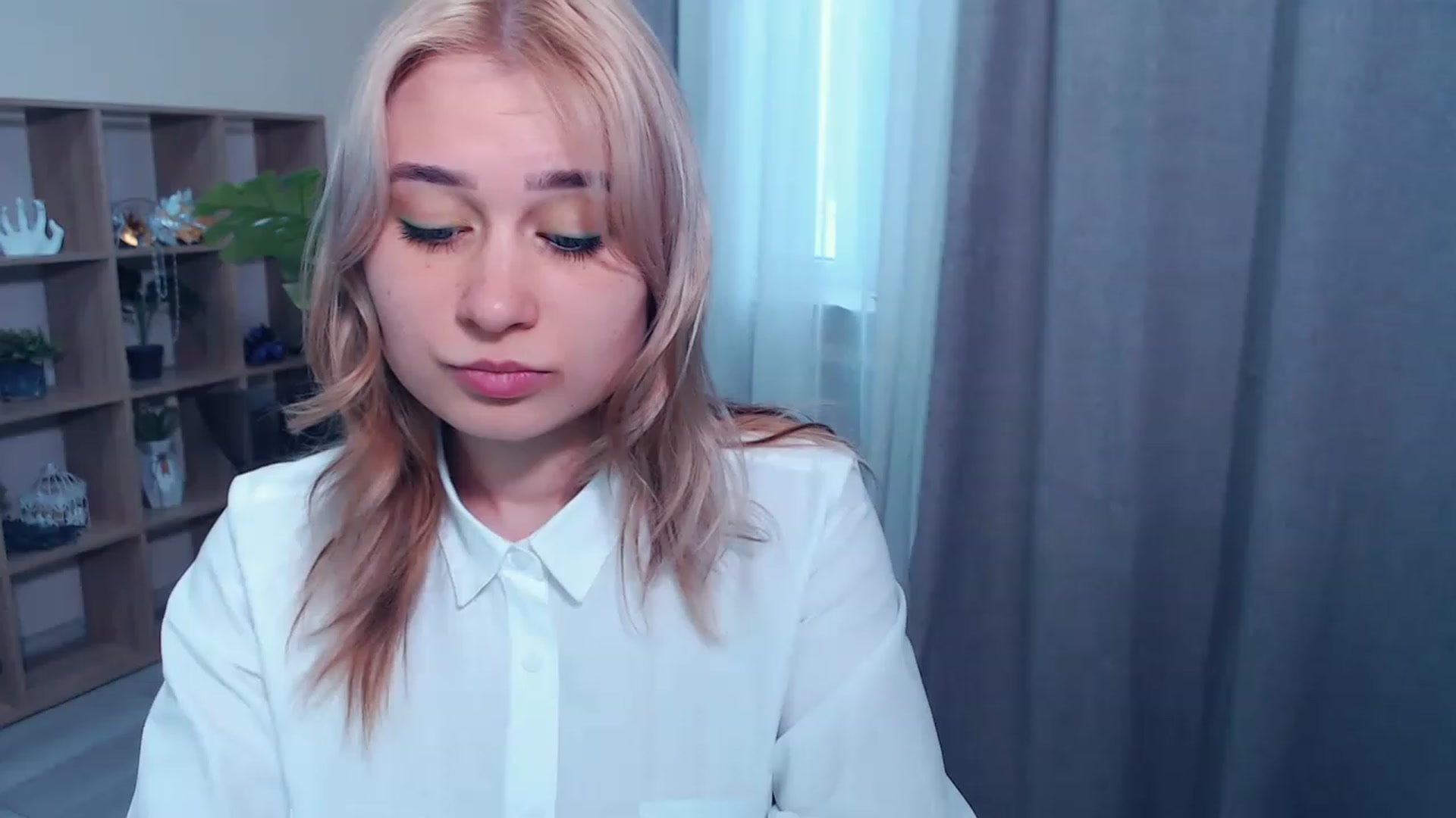 Gallery image thumbnail from Kukla_kolduna's myfreecams stream on, 03/16/2023, 12:12 image 13 of 20