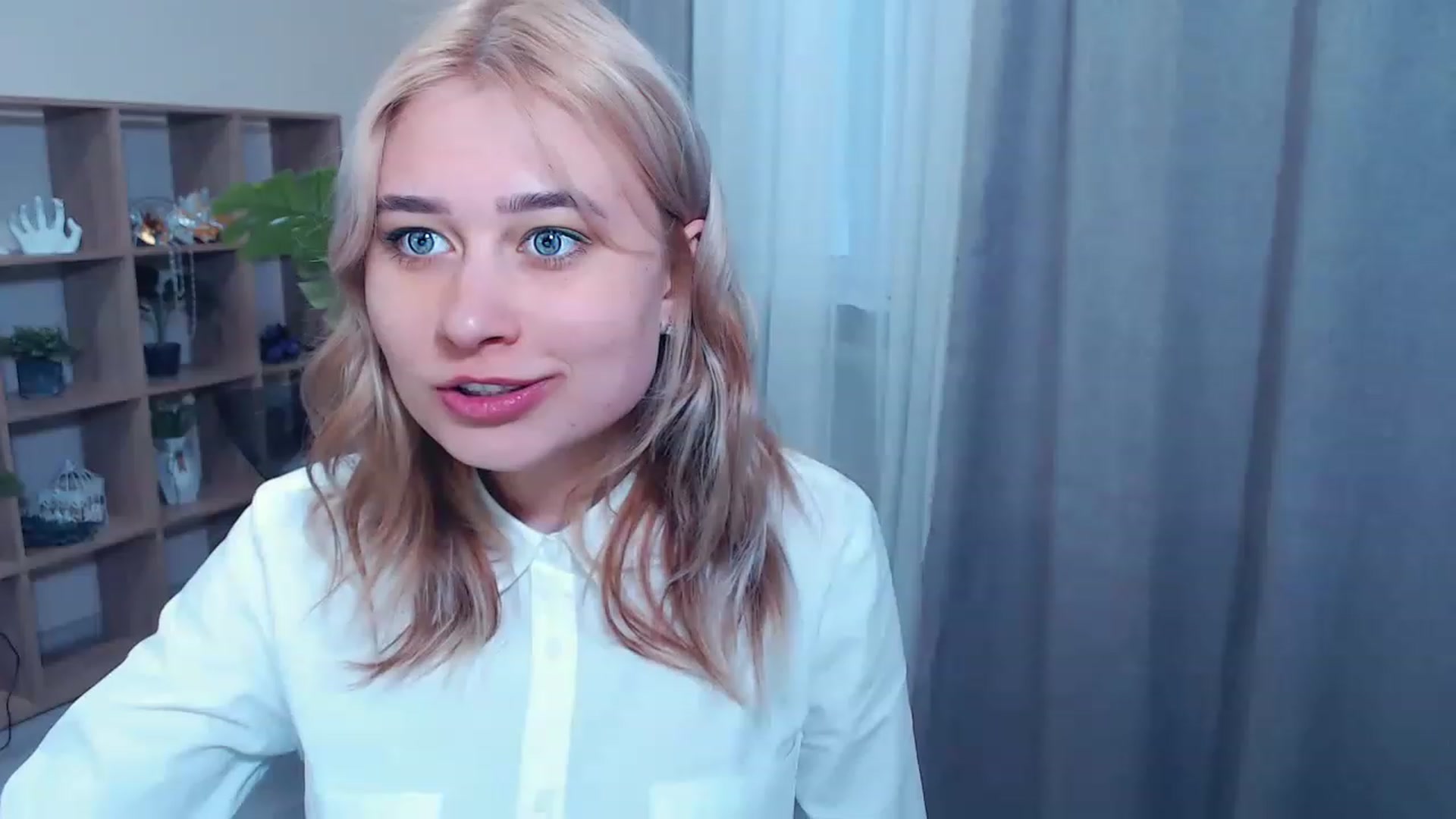 Gallery image thumbnail from Kukla_kolduna's myfreecams stream on, 03/16/2023, 15:29 image 8 of 20