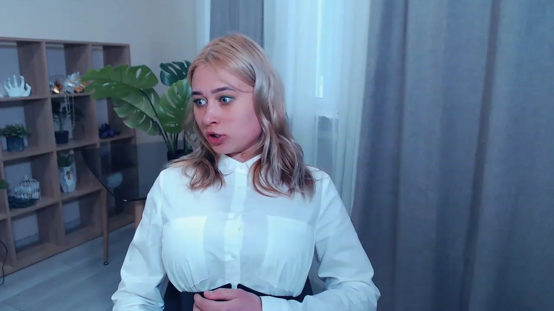 Gallery image thumbnail from Kukla_kolduna's myfreecams stream on, 03/16/2023, 15:29 image 1 of 20