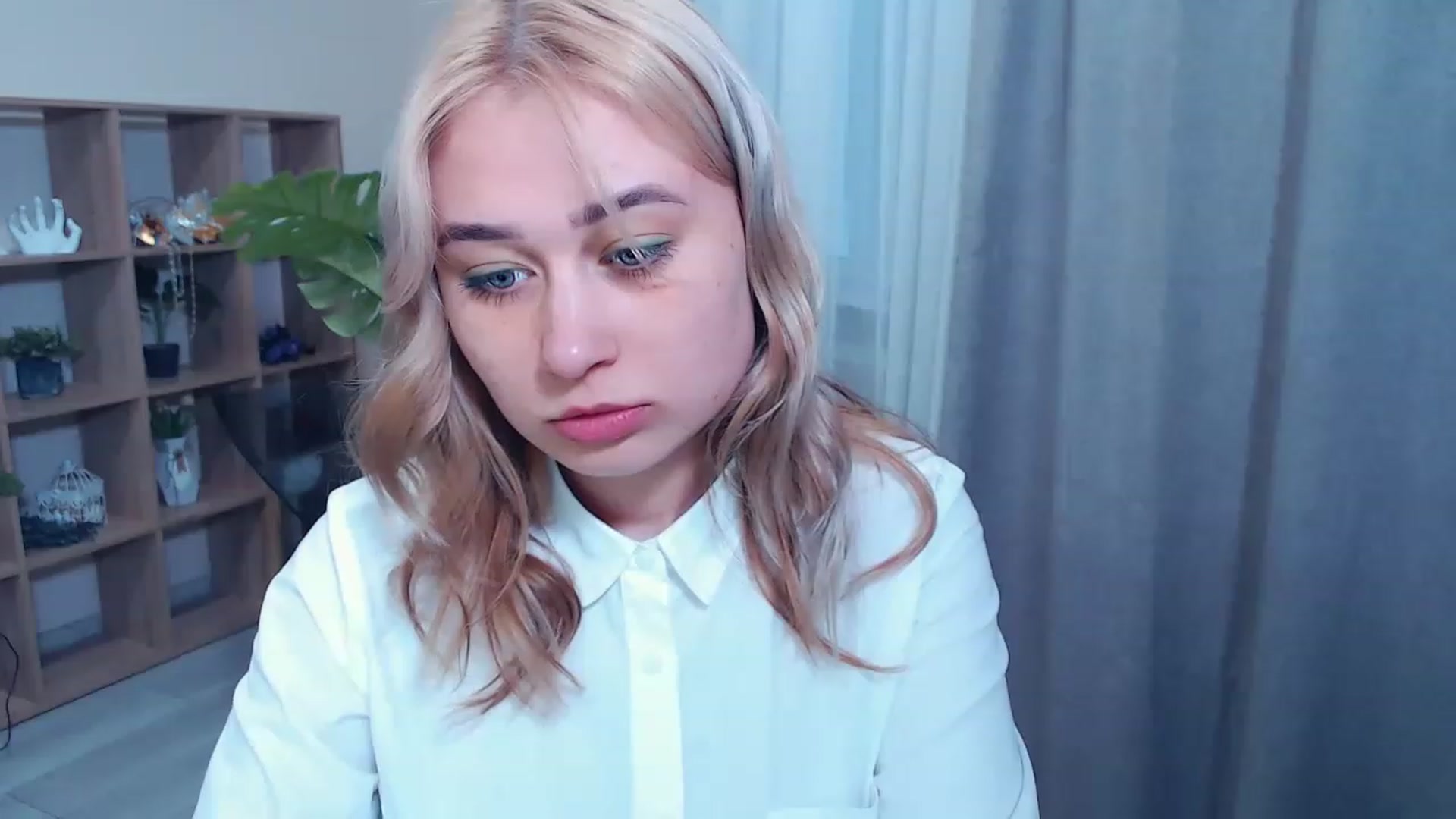 Gallery image thumbnail from Kukla_kolduna's myfreecams stream on, 03/16/2023, 15:29 image 20 of 20