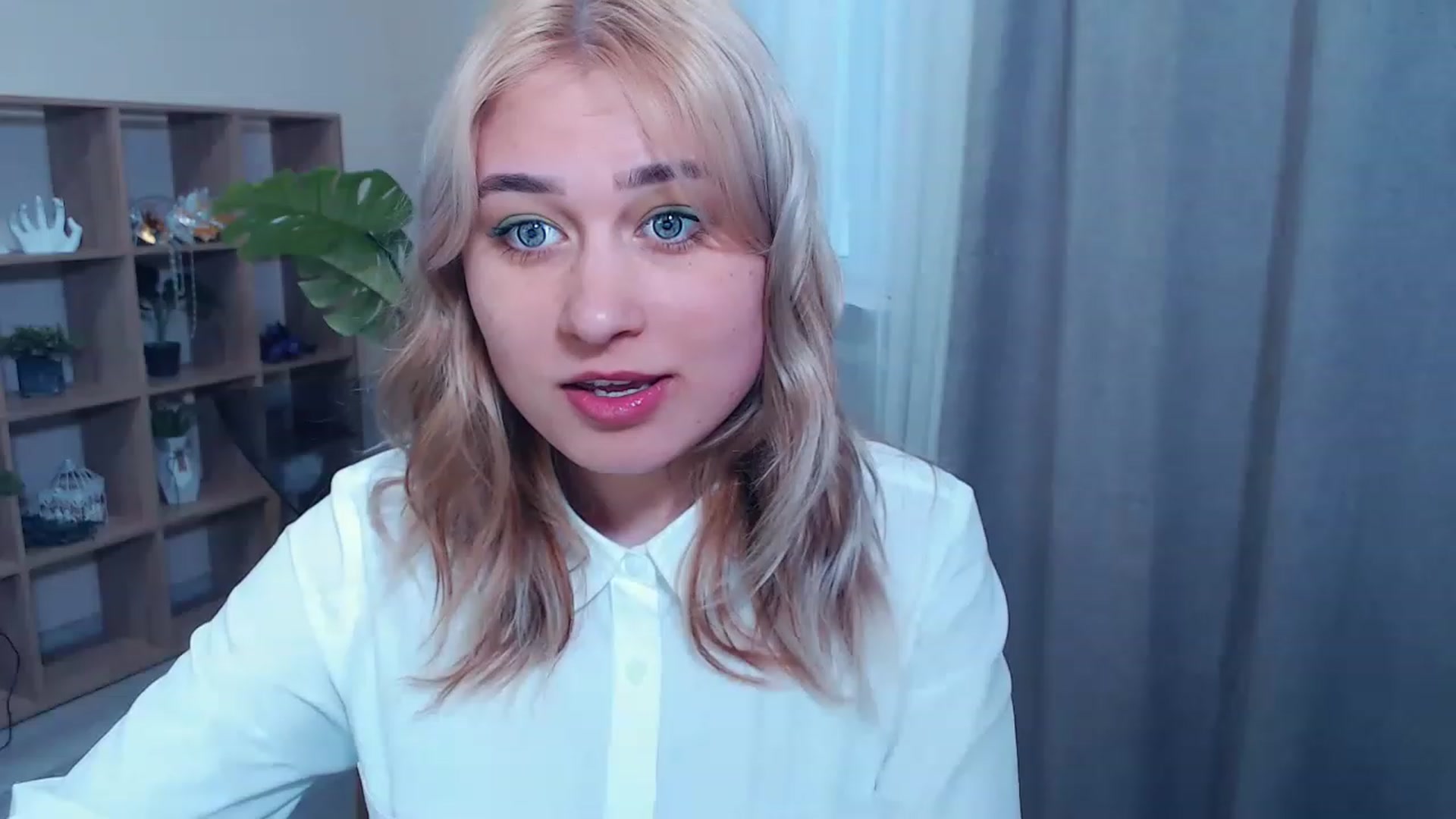 Gallery image thumbnail from Kukla_kolduna's myfreecams stream on, 03/16/2023, 15:29 image 6 of 20