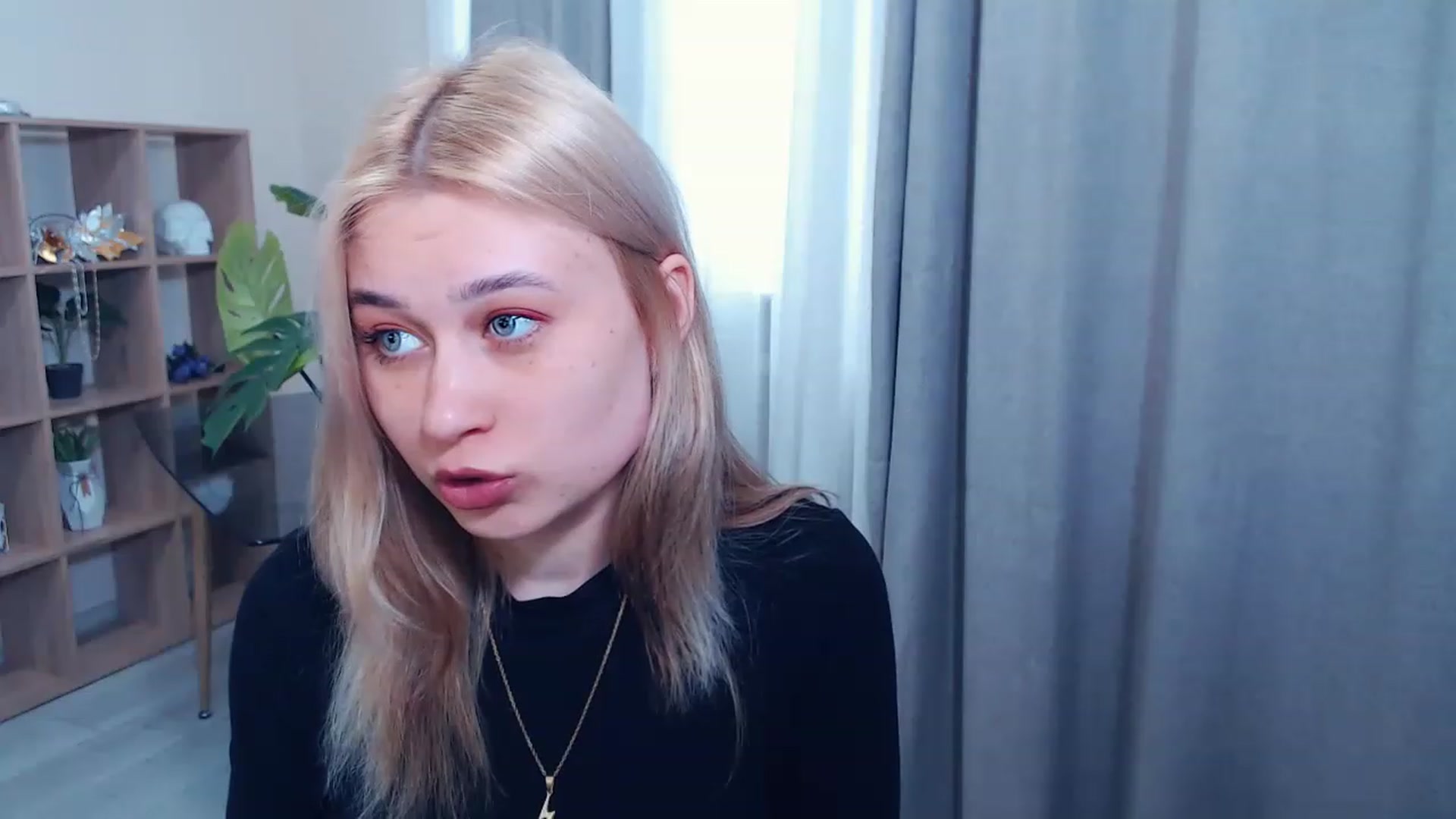 Gallery image thumbnail from Kukla_kolduna's myfreecams stream on, 03/17/2023, 12:03 image 13 of 20