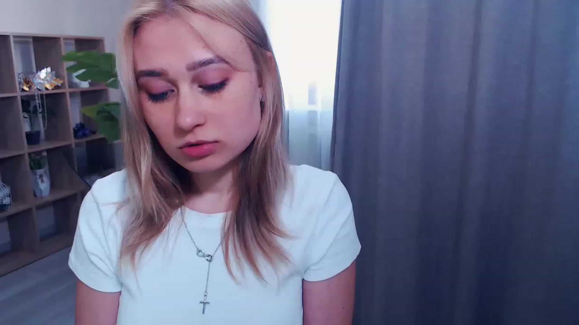 Gallery image thumbnail from Kukla_kolduna's myfreecams stream on, 03/18/2023, 14:32 image 1 of 20