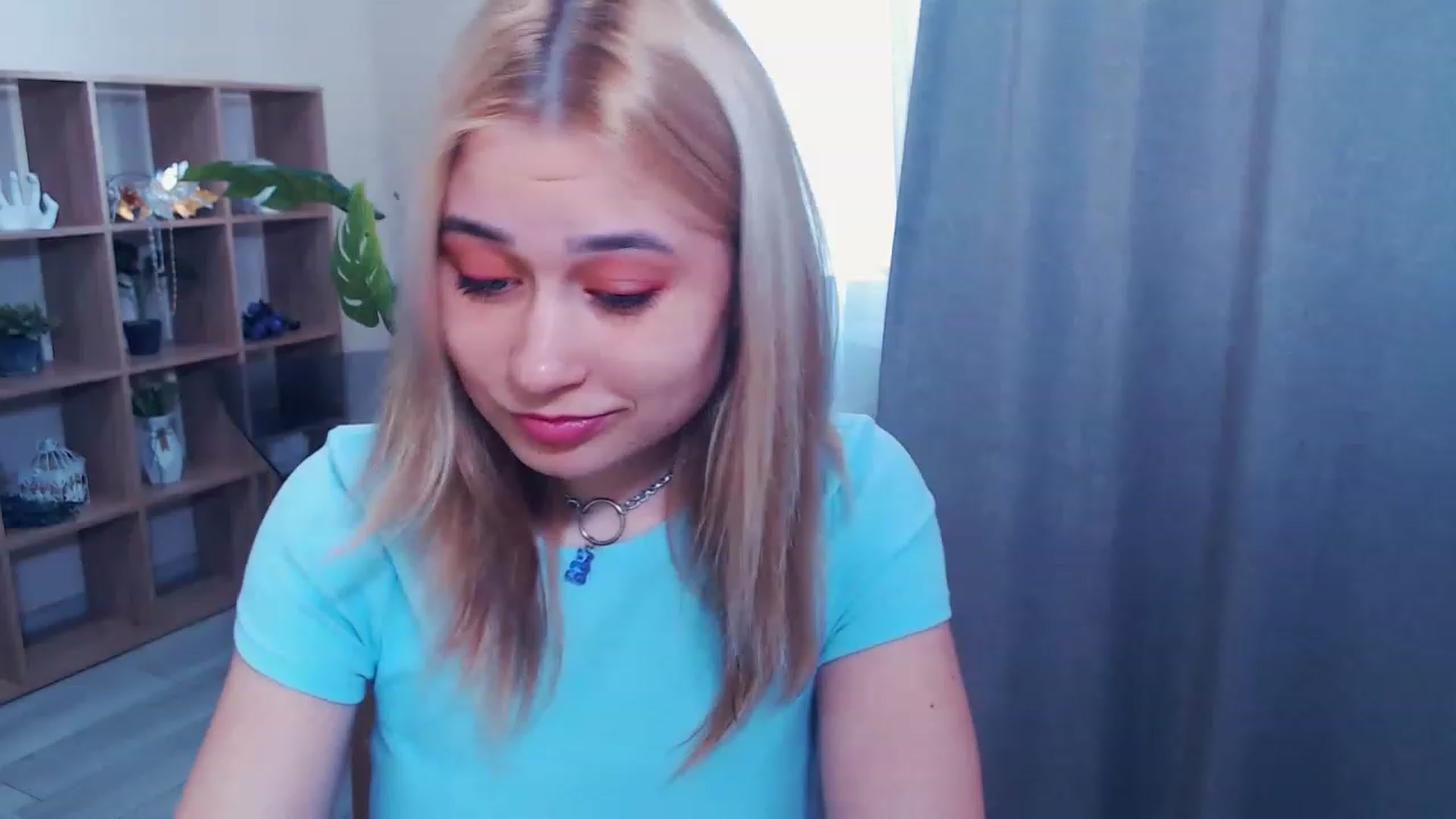 Gallery image thumbnail from Kukla_kolduna's myfreecams stream on, 03/21/2023, 11:52 image 6 of 20
