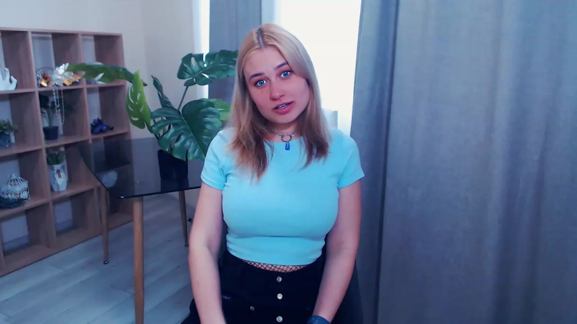 Gallery image thumbnail from Kukla_kolduna's myfreecams stream on, 03/21/2023, 14:36 image 1 of 20