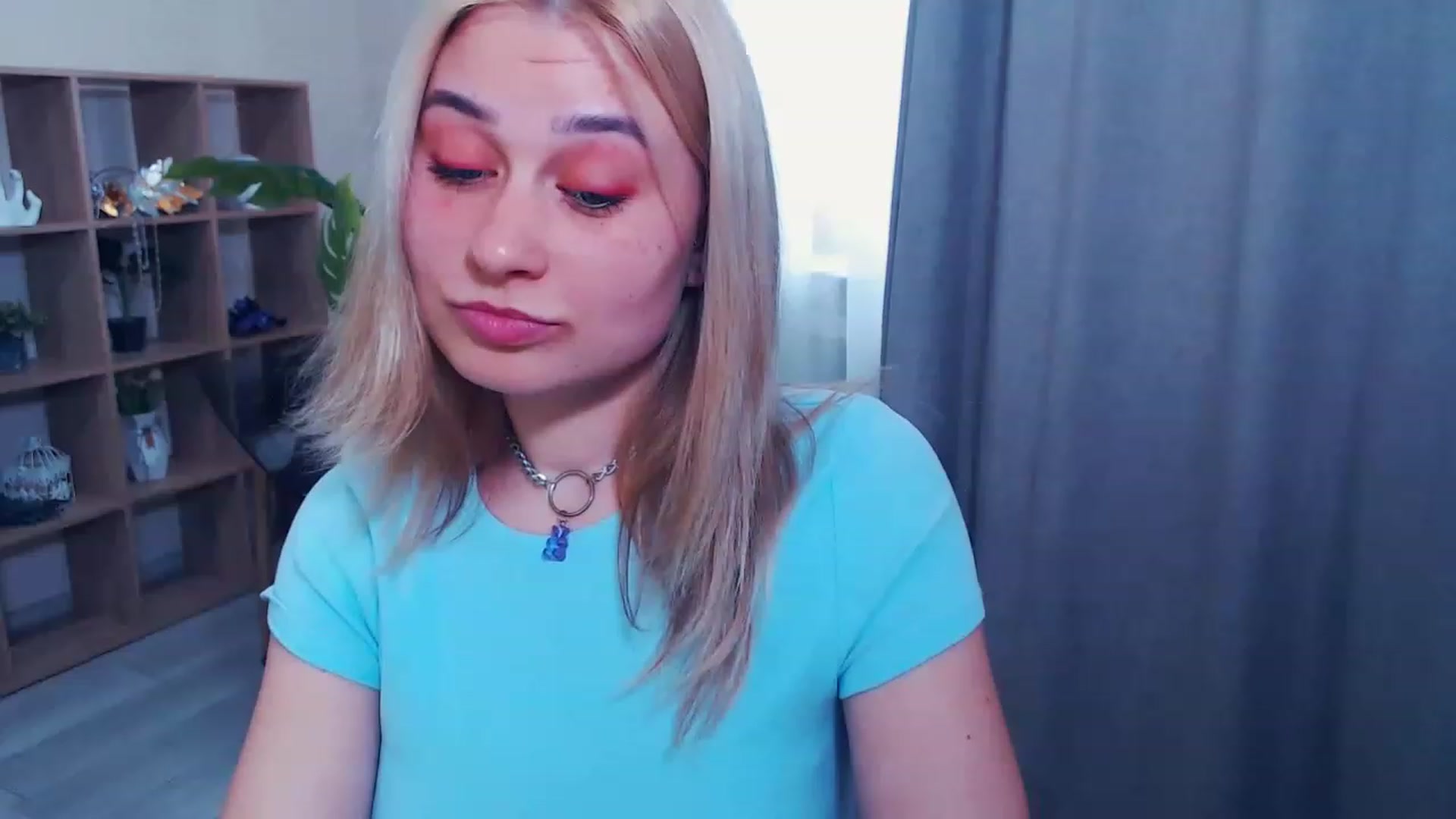 Gallery image thumbnail from Kukla_kolduna's myfreecams stream on, 03/21/2023, 14:36 image 20 of 20