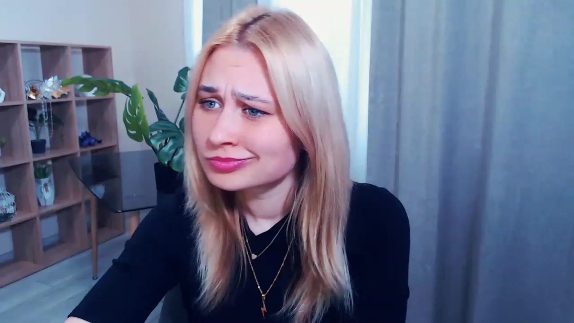 Gallery image thumbnail from Kukla_kolduna's myfreecams stream on, 03/22/2023, 14:49 image 17 of 20