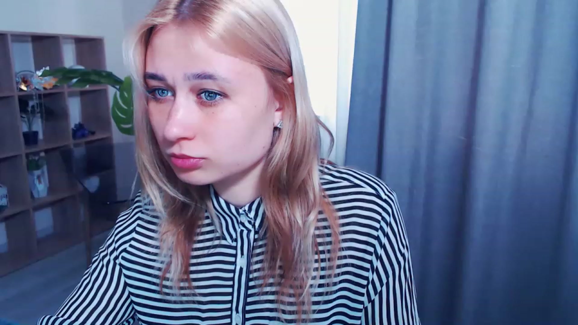 Gallery image thumbnail from Kukla_kolduna's myfreecams stream on, 03/23/2023, 13:40 image 14 of 20