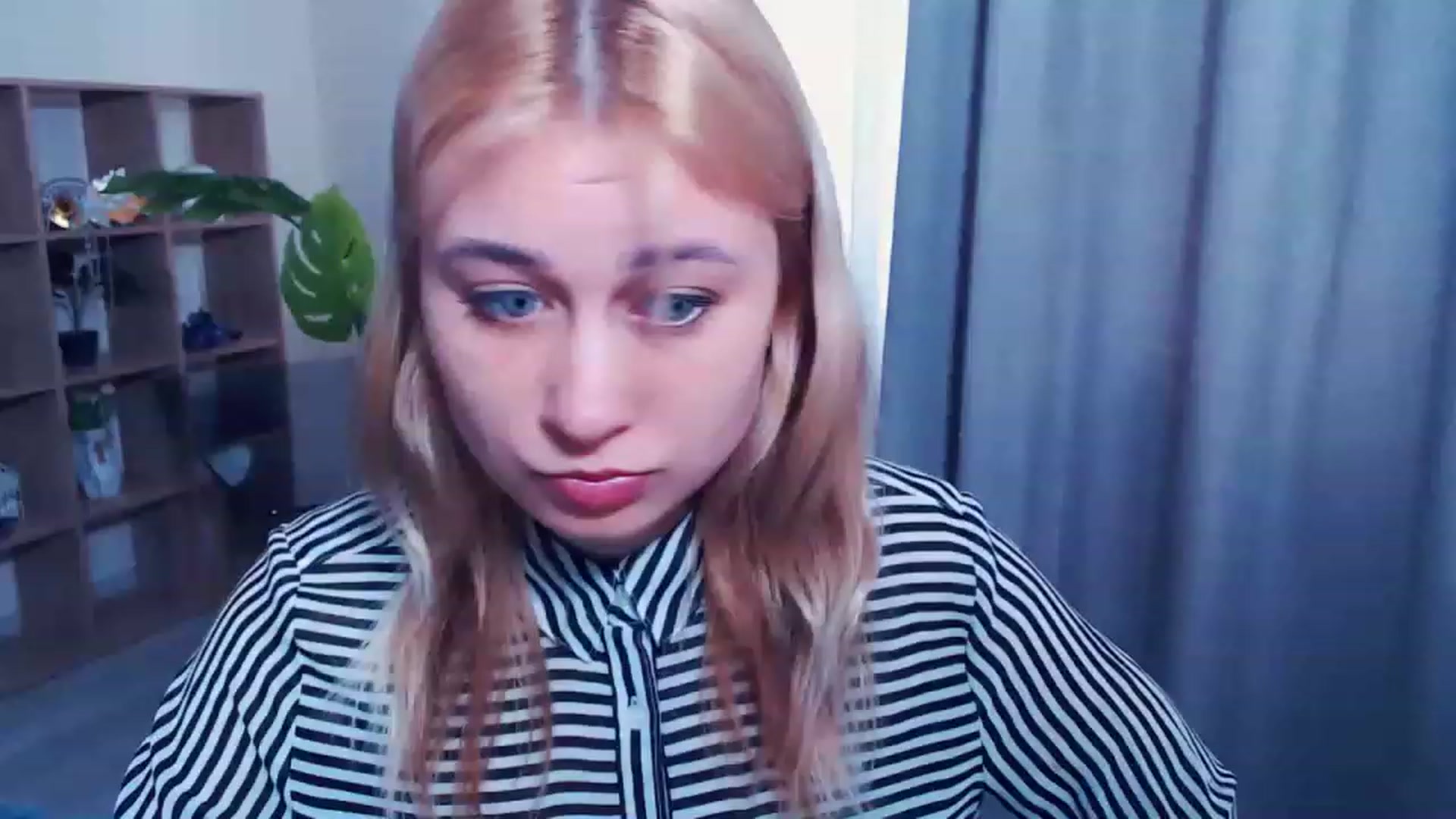 Gallery image thumbnail from Kukla_kolduna's myfreecams stream on, 03/23/2023, 13:40 image 3 of 20