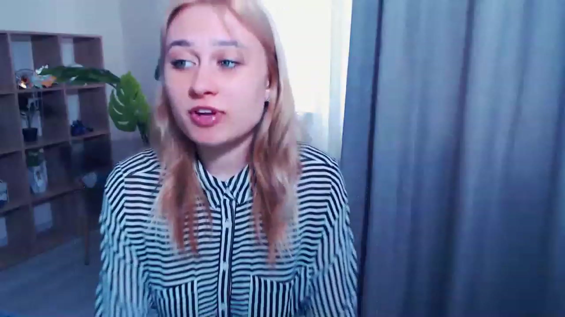 Gallery image thumbnail from Kukla_kolduna's myfreecams stream on, 03/23/2023, 13:40 image 5 of 20