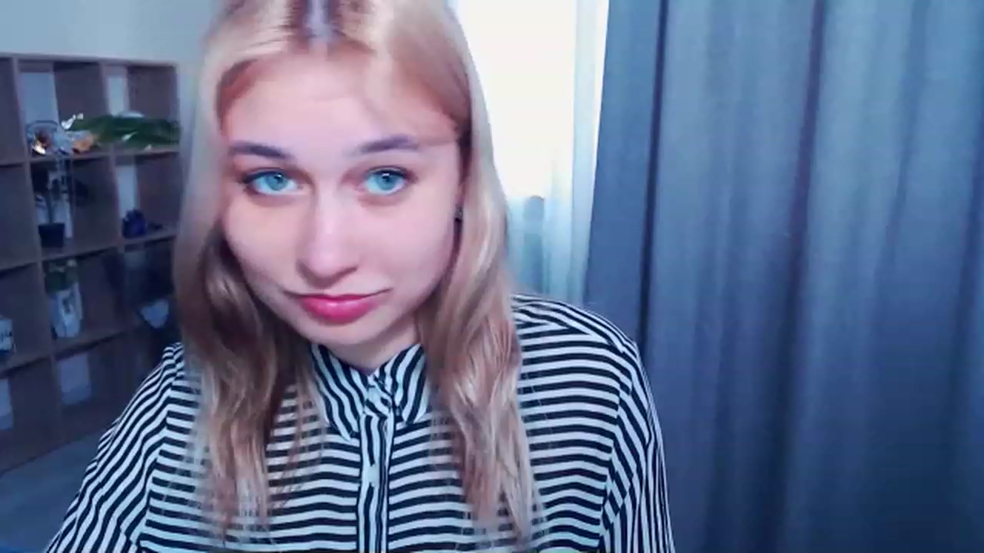 Gallery image thumbnail from Kukla_kolduna's myfreecams stream on, 03/23/2023, 14:52 image 2 of 20