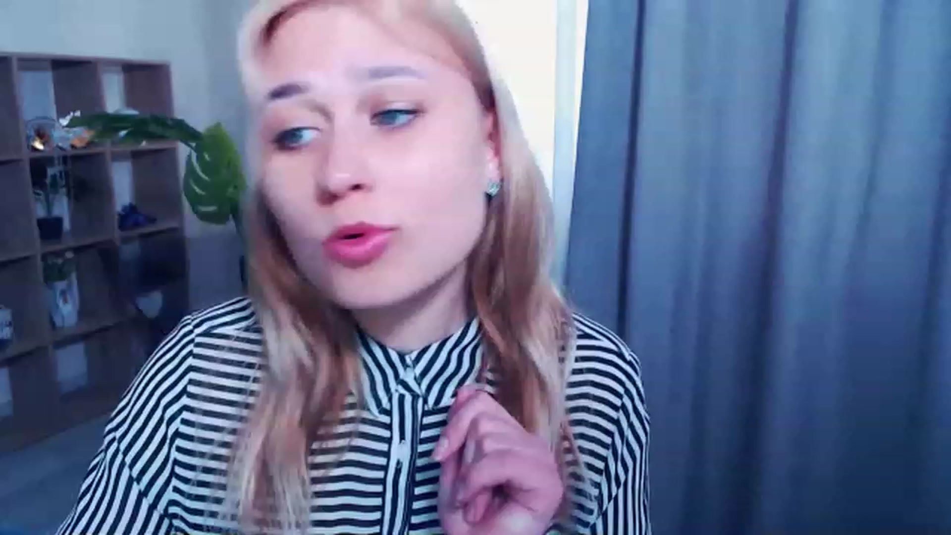 Gallery image thumbnail from Kukla_kolduna's myfreecams stream on, 03/23/2023, 14:52 image 1 of 20