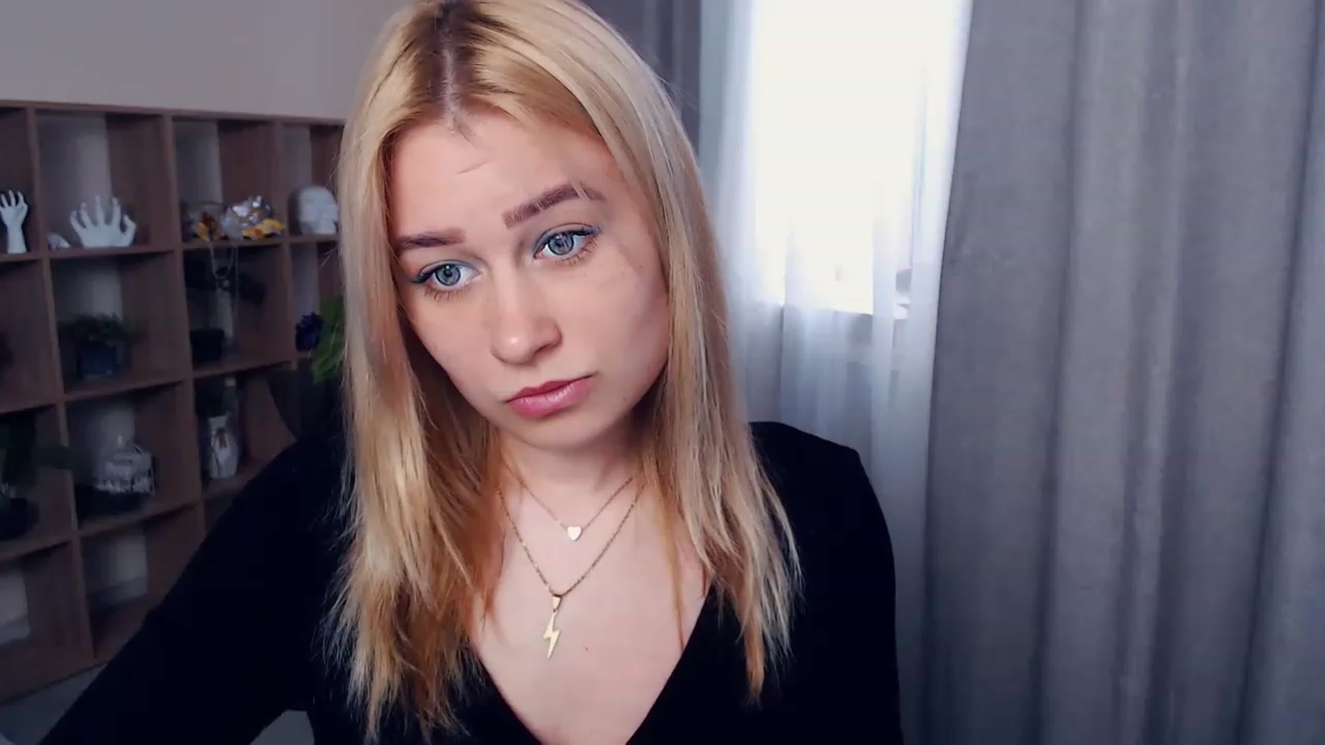 Gallery image thumbnail from Kukla_kolduna's myfreecams stream on, 03/25/2023, 12:50 image 19 of 20