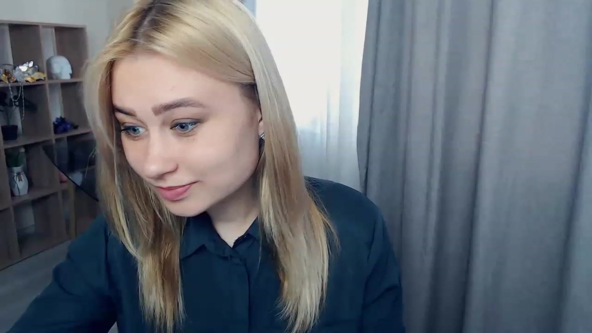 Gallery image thumbnail from Kukla_kolduna's myfreecams stream on, 03/26/2023, 12:52 image 12 of 20