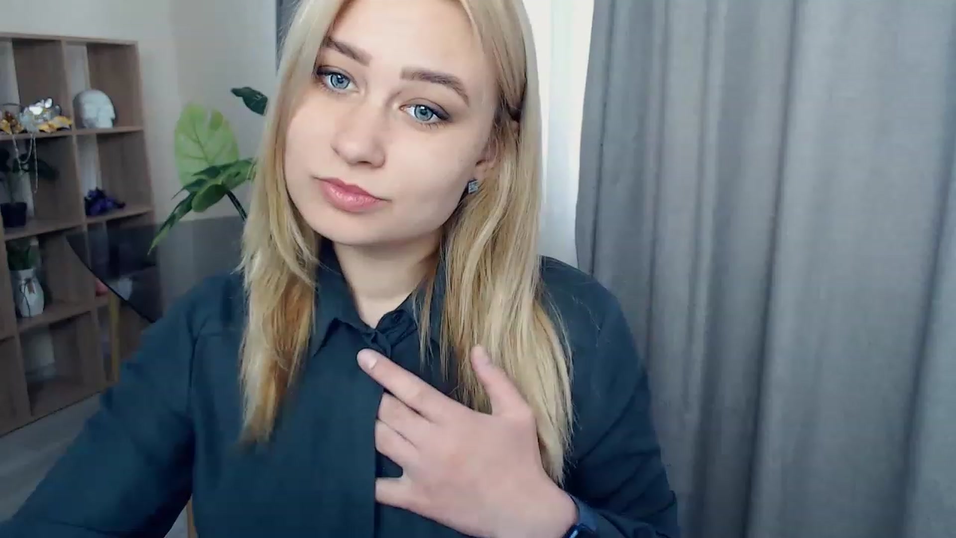 Gallery image thumbnail from Kukla_kolduna's myfreecams stream on, 03/26/2023, 12:52 image 1 of 20