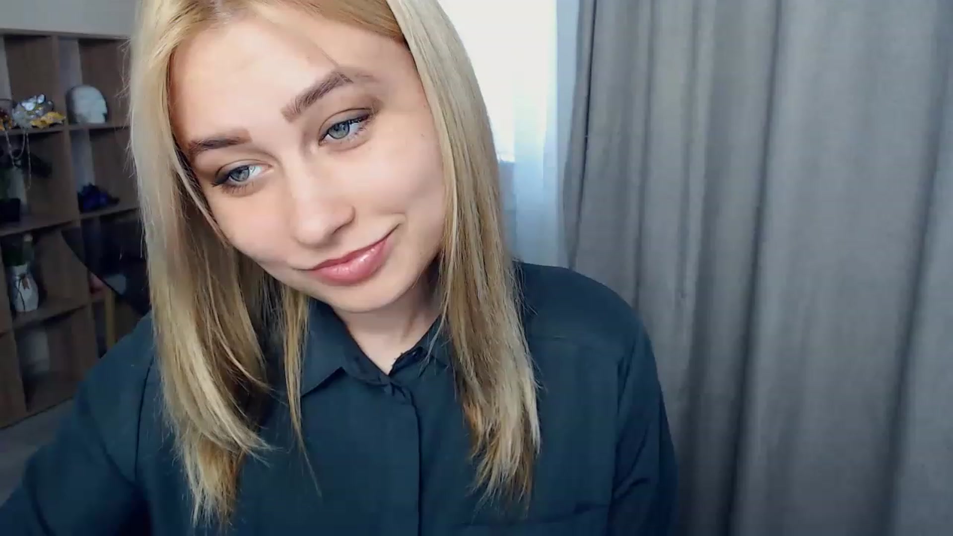 Gallery image thumbnail from Kukla_kolduna's myfreecams stream on, 03/26/2023, 15:12 image 5 of 20