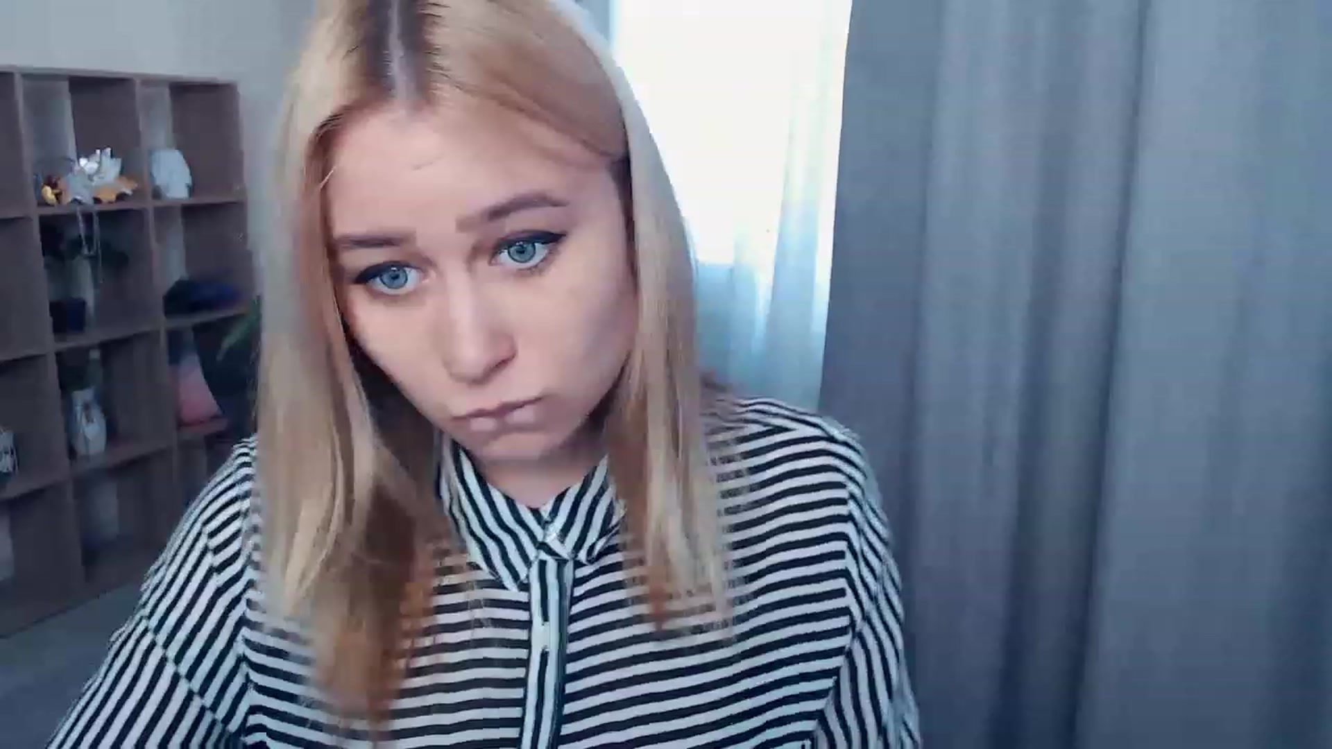 Gallery image thumbnail from Kukla_kolduna's myfreecams stream on, 03/30/2023, 13:41 image 17 of 20