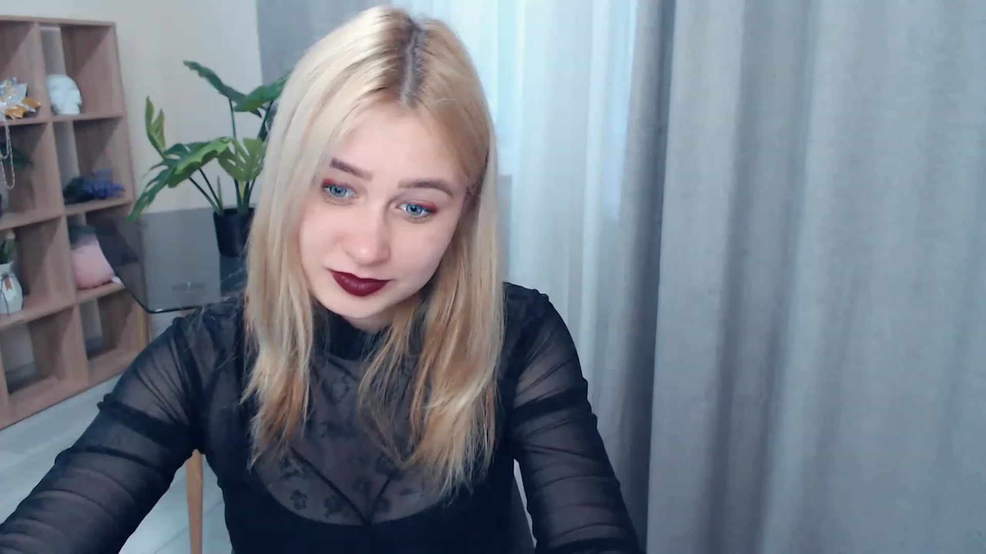 Gallery image thumbnail from Kukla_kolduna's myfreecams stream on, 03/31/2023, 17:09 image 5 of 20