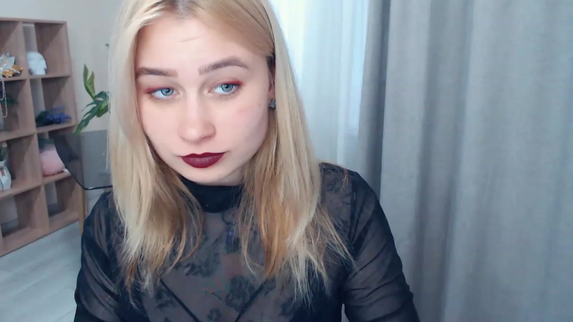 Gallery image thumbnail from Kukla_kolduna's myfreecams stream on, 03/31/2023, 17:09 image 2 of 20
