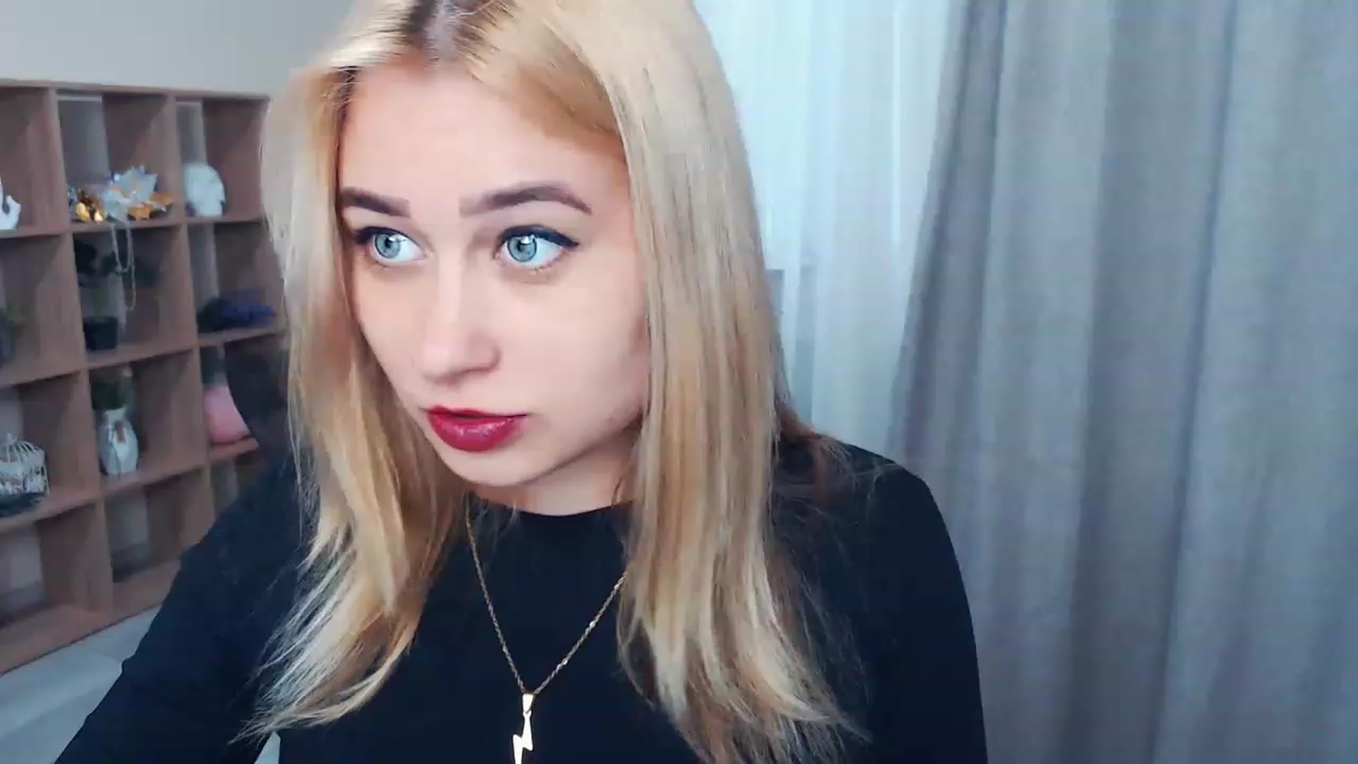 Gallery image thumbnail from Kukla_kolduna's myfreecams stream on, 04/01/2023, 14:17 image 17 of 20
