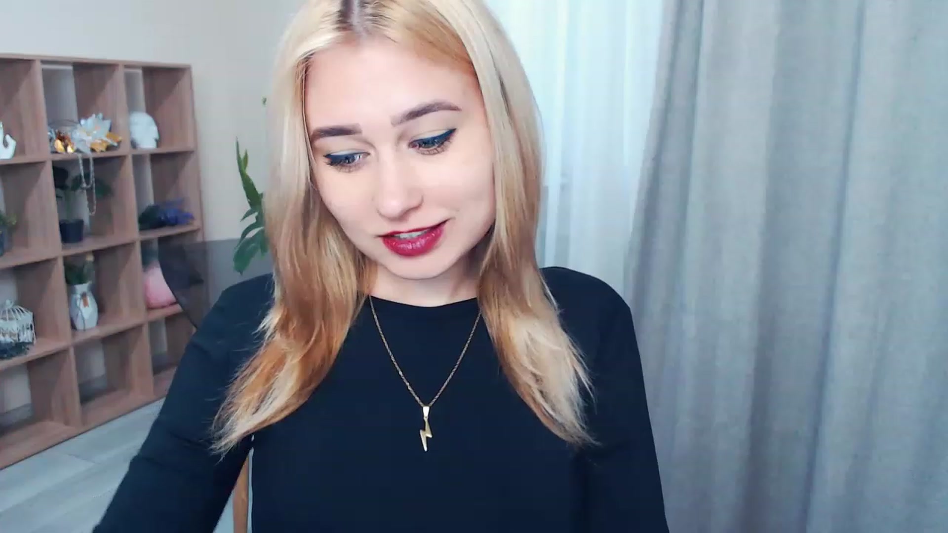 Gallery image thumbnail from Kukla_kolduna's myfreecams stream on, 04/01/2023, 14:17 image 20 of 20