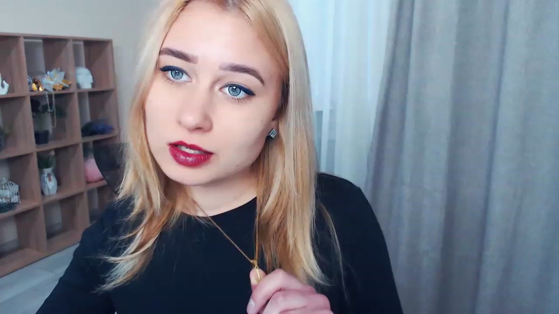 Gallery image thumbnail from Kukla_kolduna's myfreecams stream on, 04/01/2023, 14:17 image 18 of 20