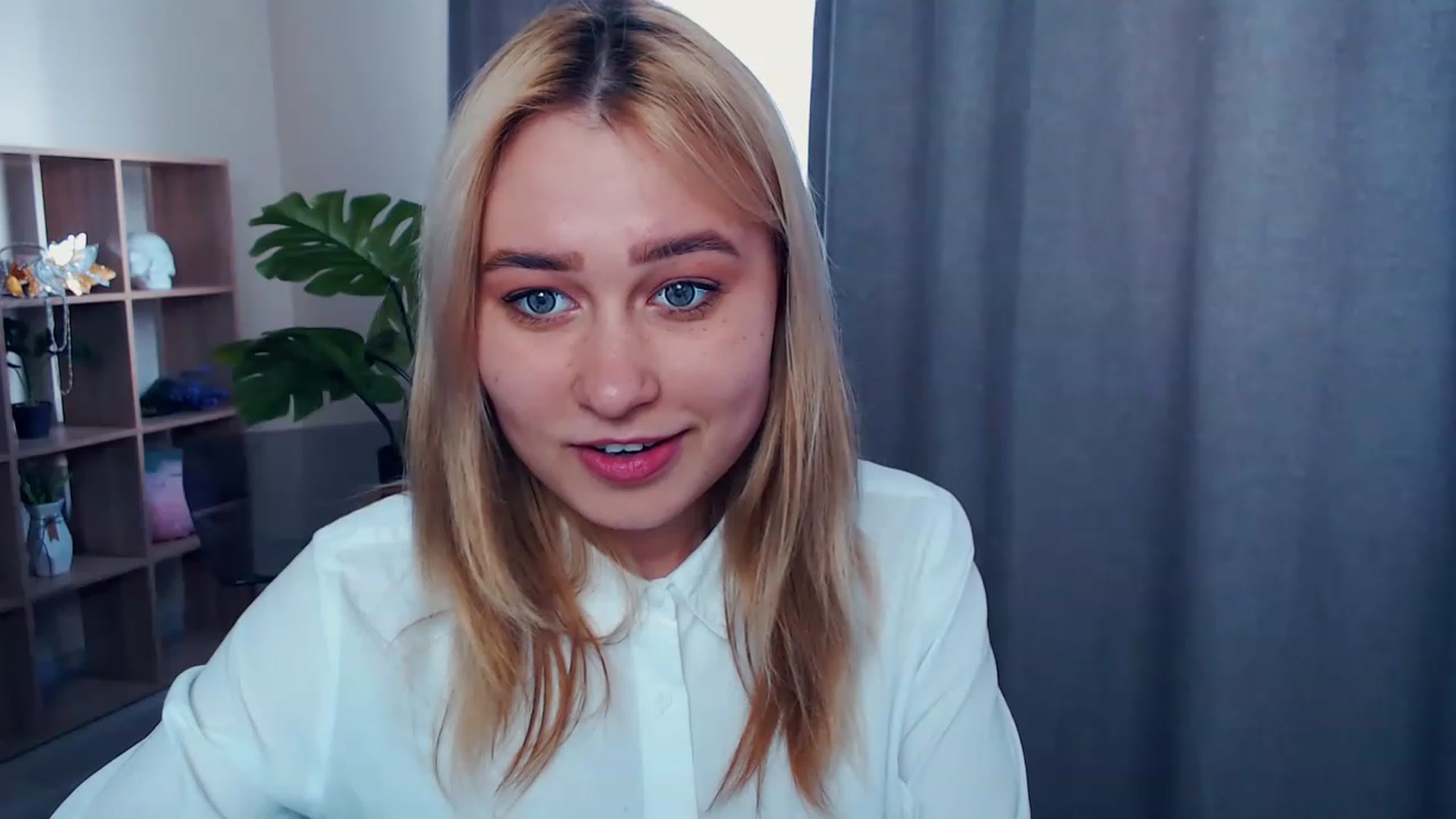 Gallery image thumbnail from Kukla_kolduna's myfreecams stream on, 04/07/2023, 13:39 image 10 of 20