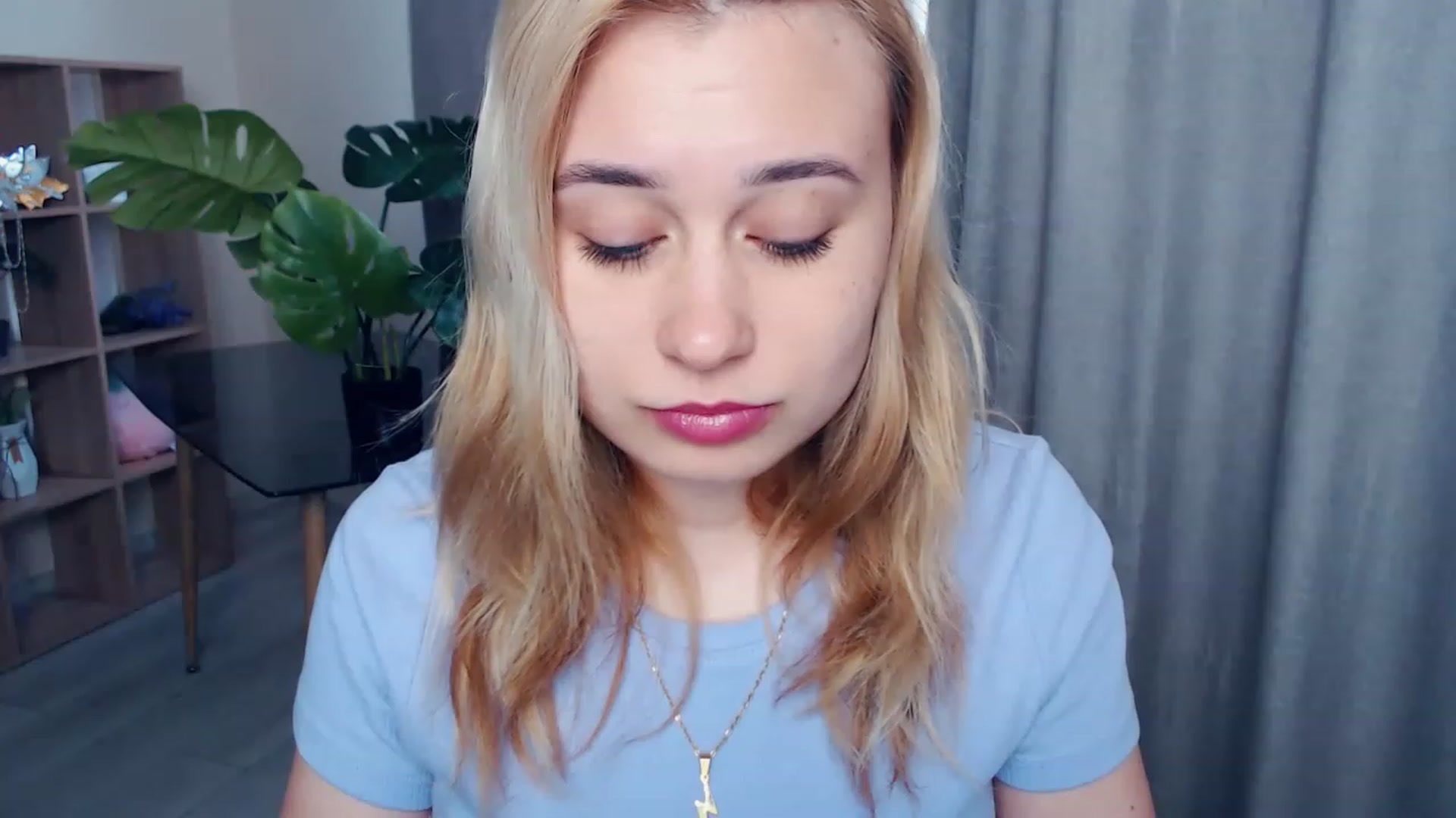 Gallery image thumbnail from Kukla_kolduna's myfreecams stream on, 04/13/2023, 12:41 image 5 of 20