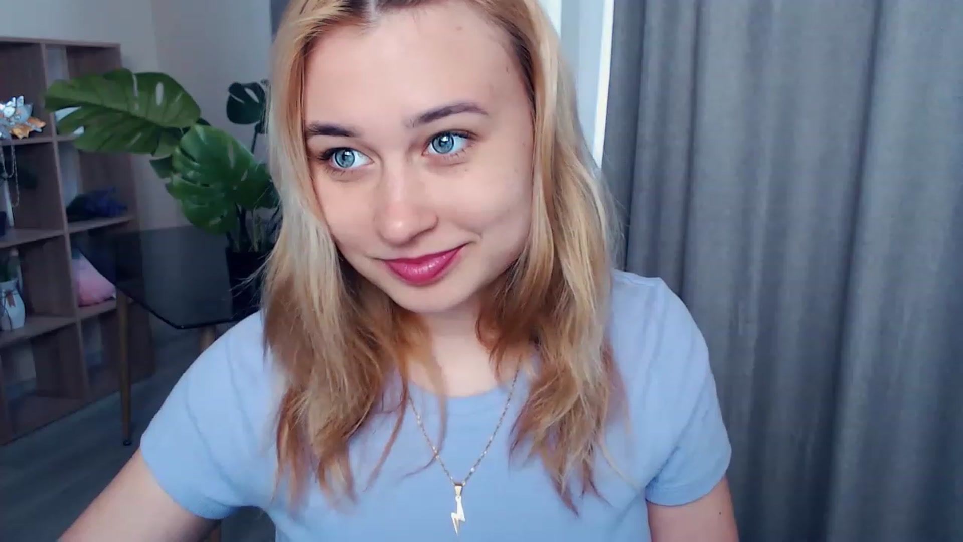 Gallery image thumbnail from Kukla_kolduna's myfreecams stream on, 04/13/2023, 12:41 image 19 of 20