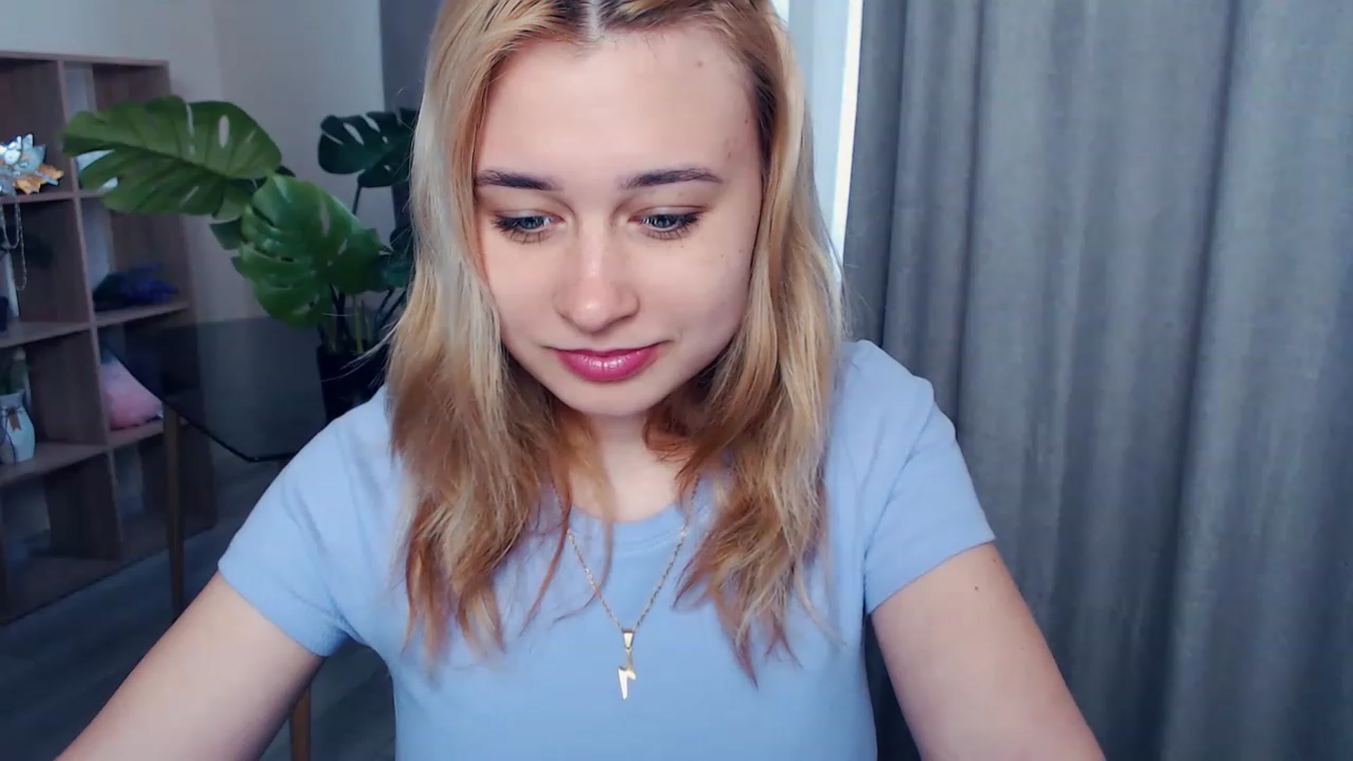 Gallery image thumbnail from Kukla_kolduna's myfreecams stream on, 04/13/2023, 12:41 image 16 of 20