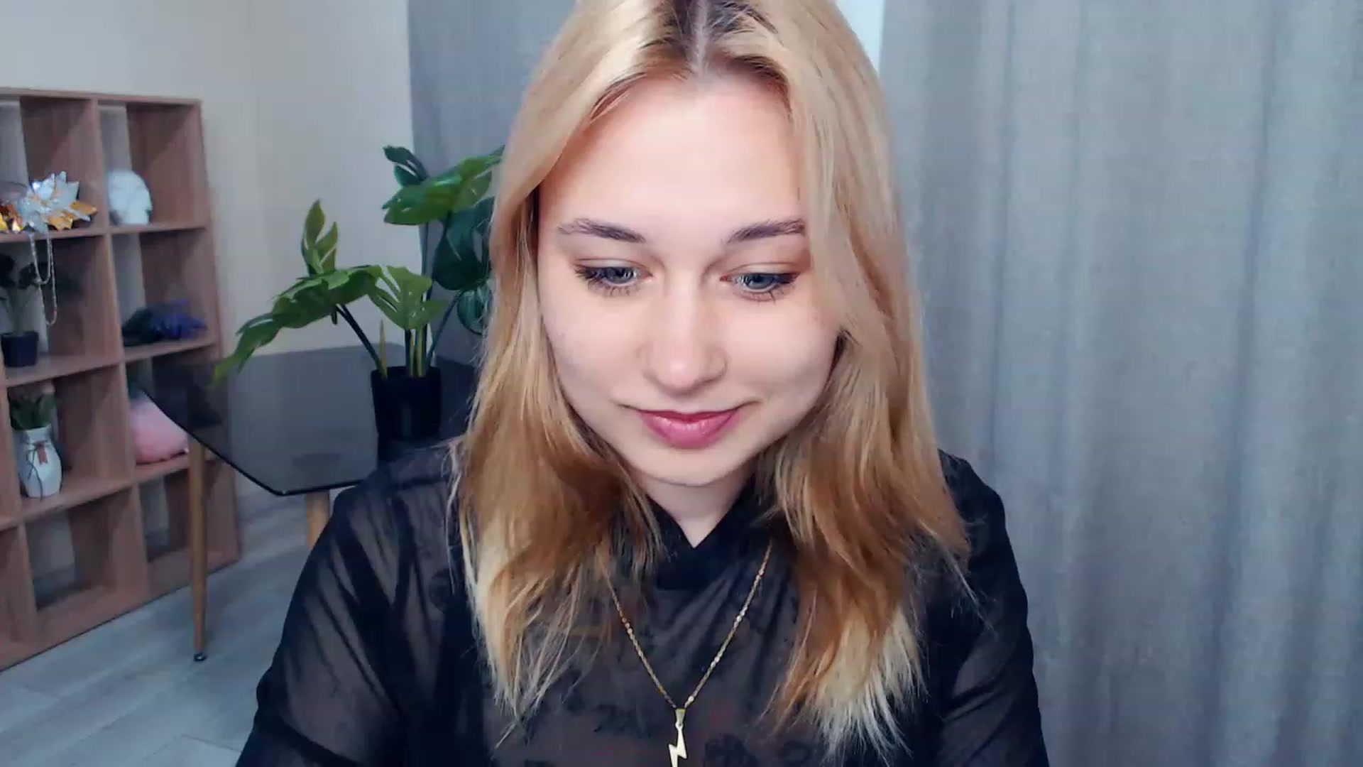 Gallery image thumbnail from Kukla_kolduna's myfreecams stream on, 04/15/2023, 14:22 image 15 of 20