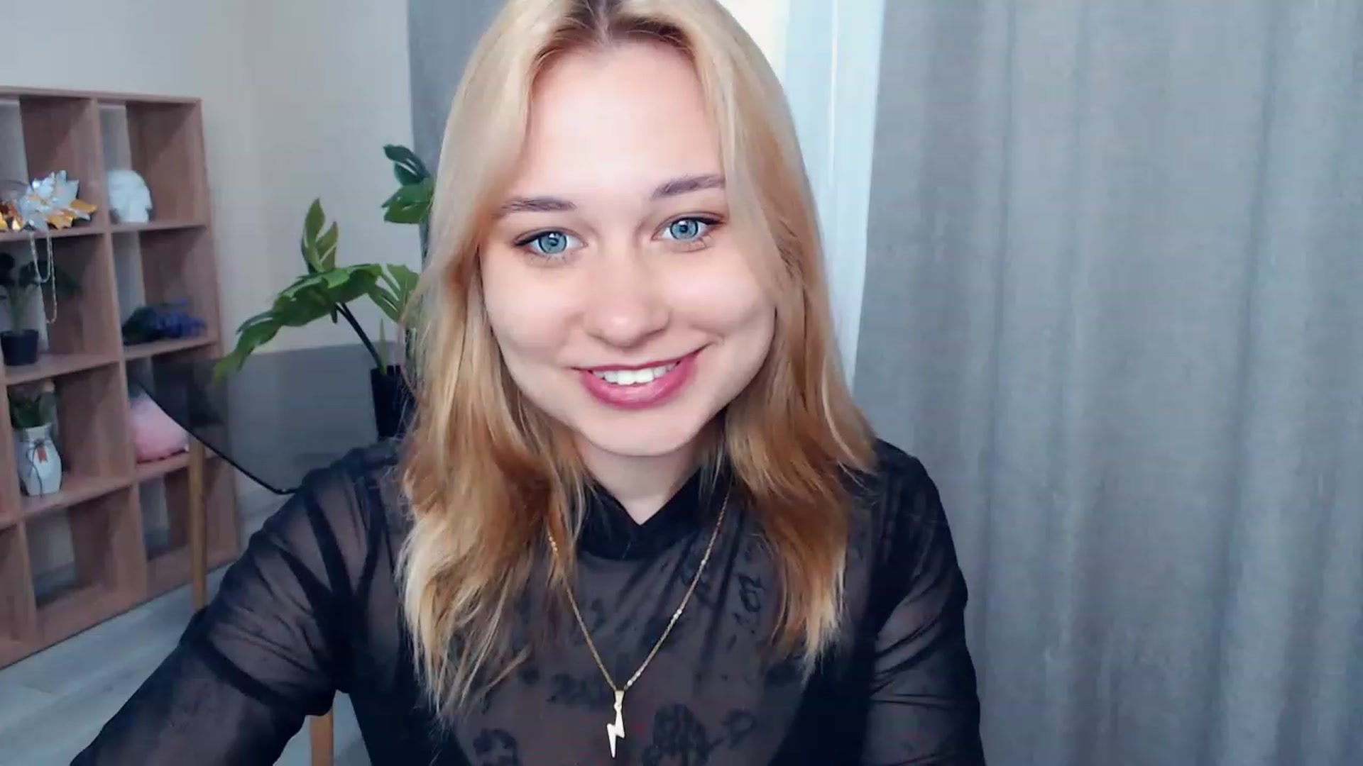 Gallery image thumbnail from Kukla_kolduna's myfreecams stream on, 04/15/2023, 14:22 image 17 of 20