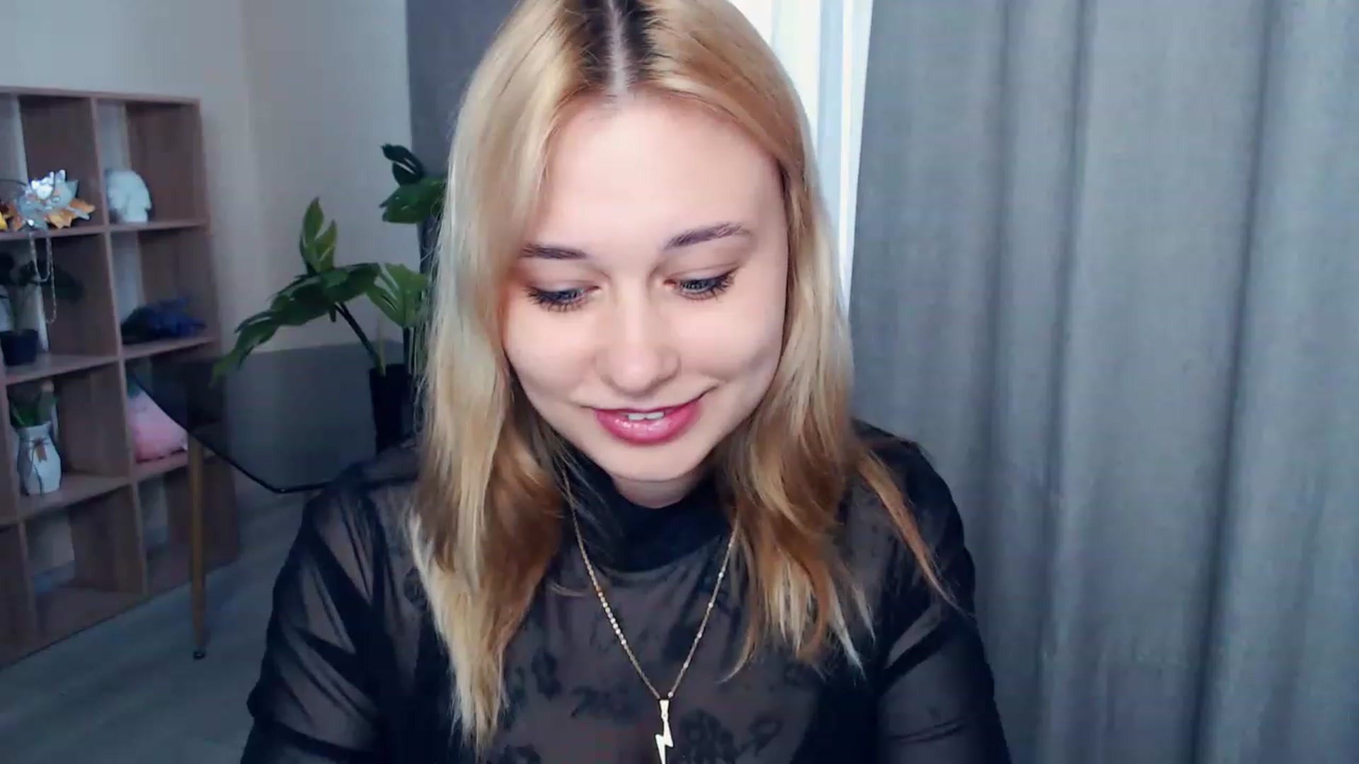Gallery image thumbnail from Kukla_kolduna's myfreecams stream on, 04/15/2023, 14:22 image 6 of 20