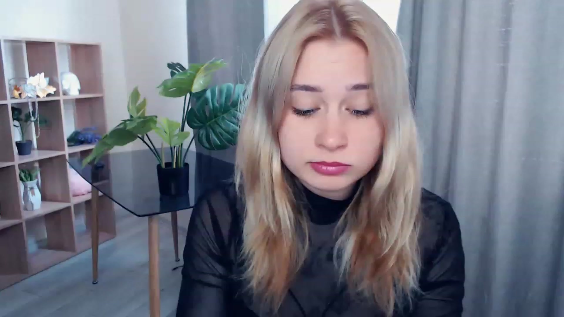 Gallery image thumbnail from Kukla_kolduna's myfreecams stream on, 04/21/2023, 12:41 image 1 of 20