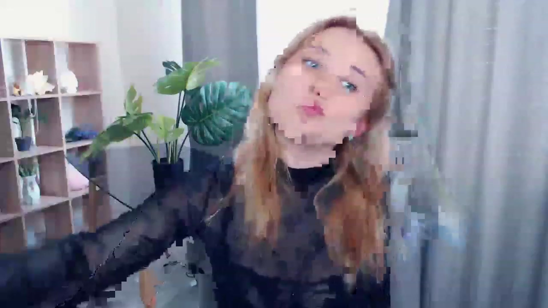 Gallery image thumbnail from Kukla_kolduna's myfreecams stream on, 04/21/2023, 12:41 image 18 of 20