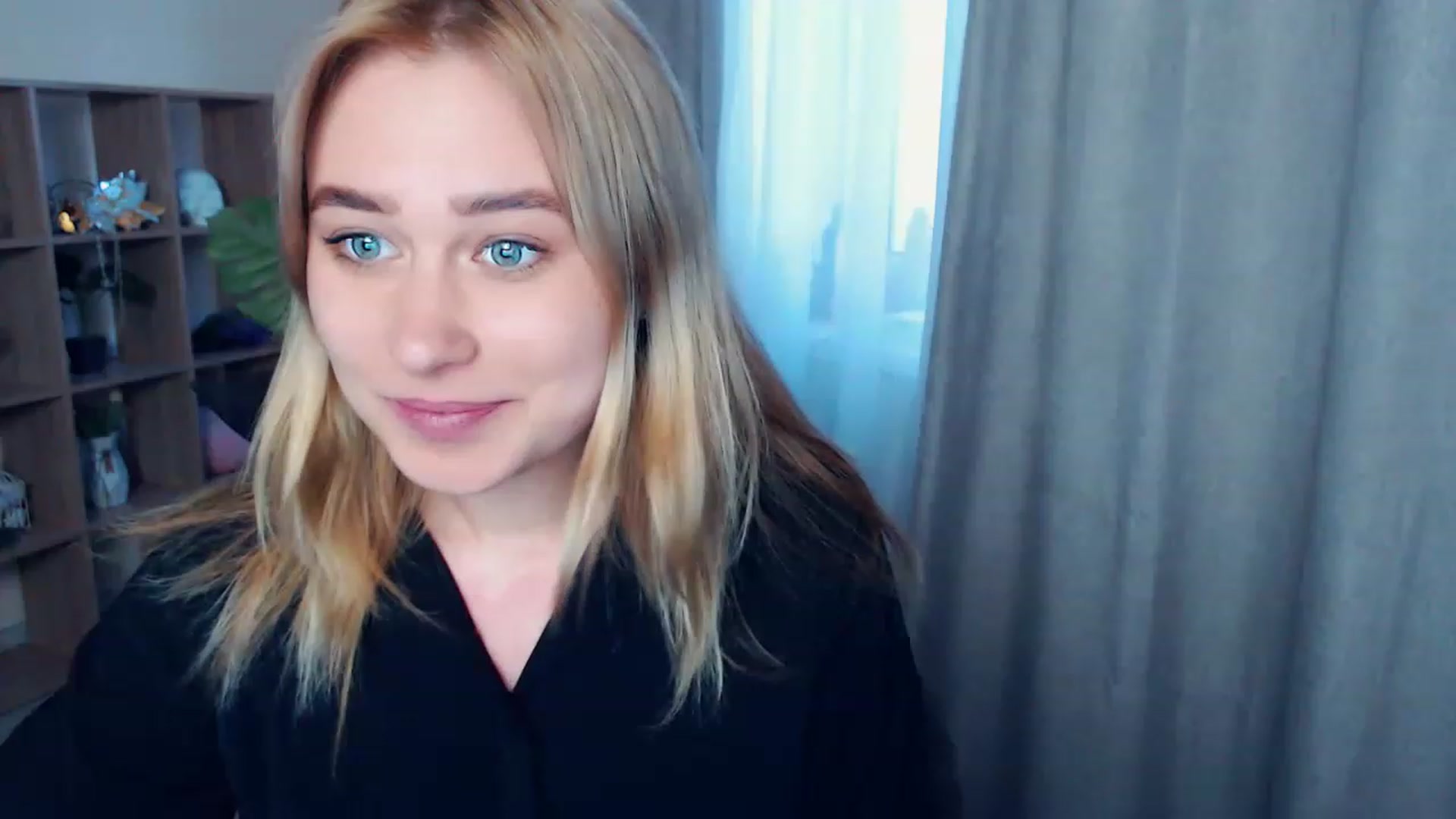 Gallery image thumbnail from Kukla_kolduna's myfreecams stream on, 04/23/2023, 17:25 image 1 of 20