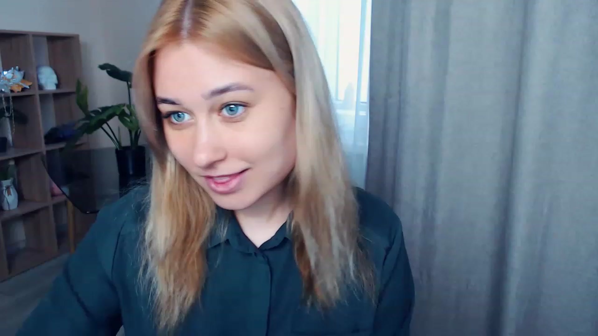 Gallery image thumbnail from Kukla_kolduna's myfreecams stream on, 04/27/2023, 14:31 image 18 of 20